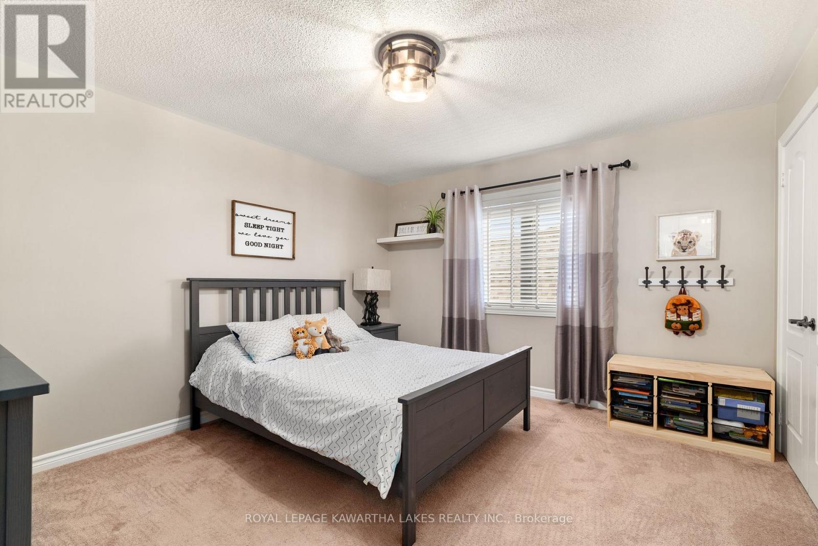 29 Logan Lane, Kawartha Lakes, Ontario  K9V 0L3 - Photo 34 - X12506564