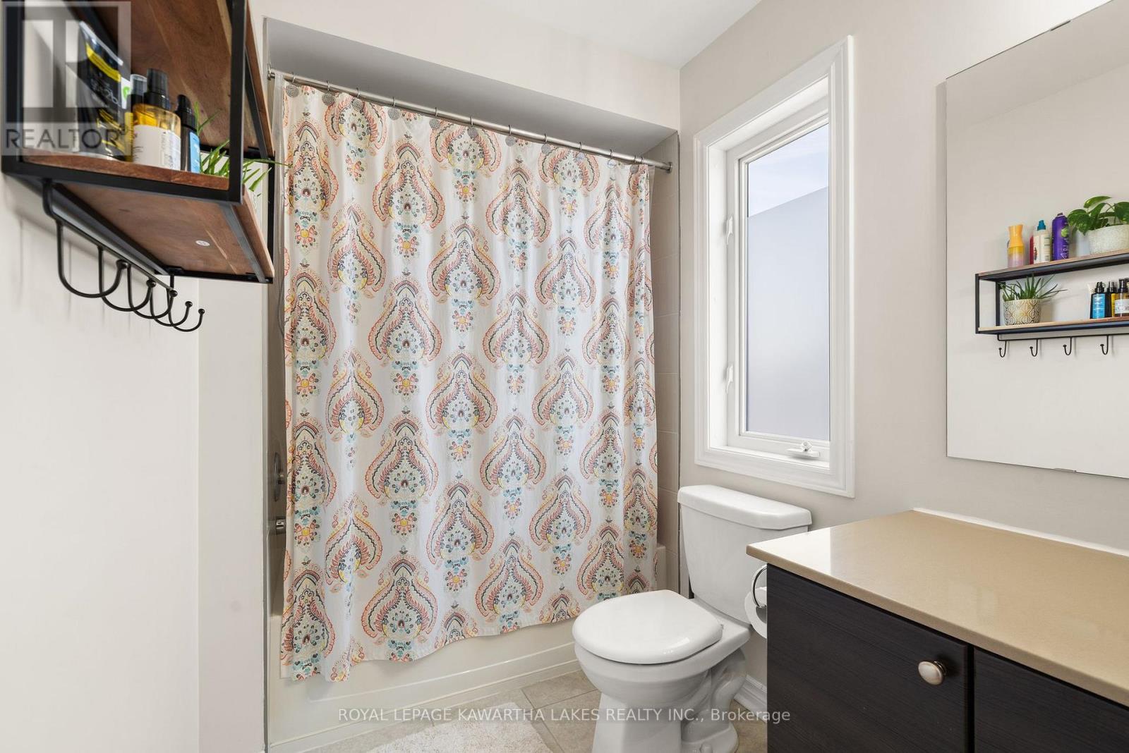 29 Logan Lane, Kawartha Lakes, Ontario  K9V 0L3 - Photo 35 - X12506564