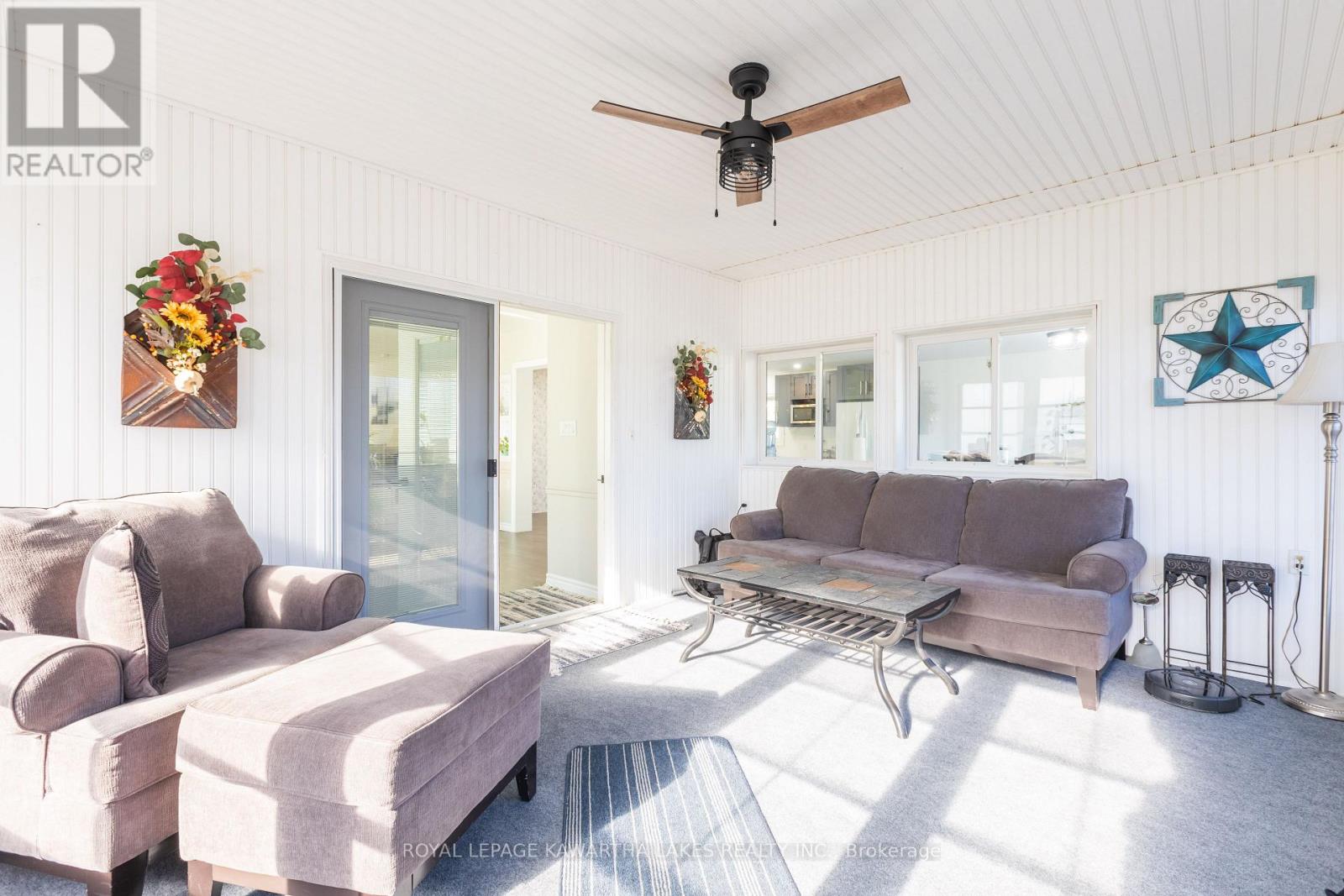 18 Hill Street, Kawartha Lakes, Ontario  K9V 0H5 - Photo 6 - X12510914