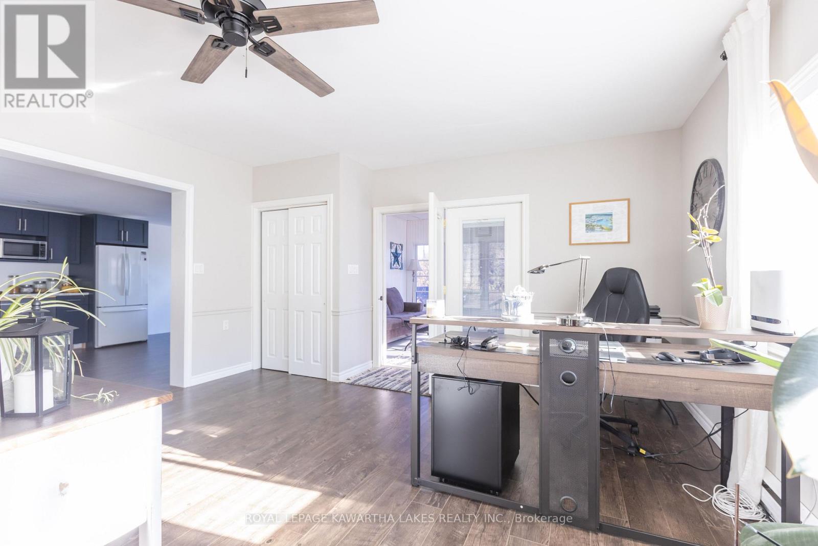 18 Hill Street, Kawartha Lakes, Ontario  K9V 0H5 - Photo 7 - X12510914