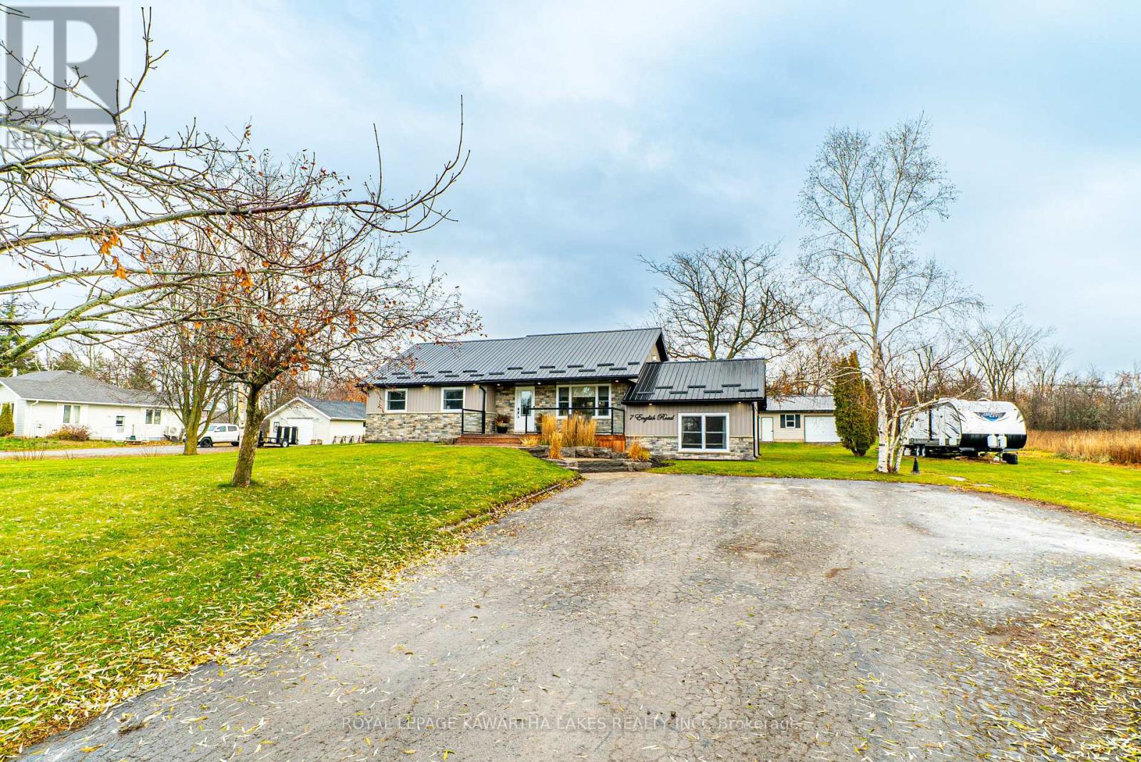7 English Road, Kawartha Lakes, Ontario  K0M 2T0 - Photo 3 - X12571702