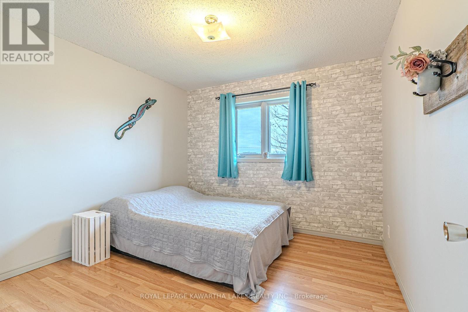 4170 Hwy 35, Kawartha Lakes, Ontario  K0M 1G0 - Photo 23 - X12578506