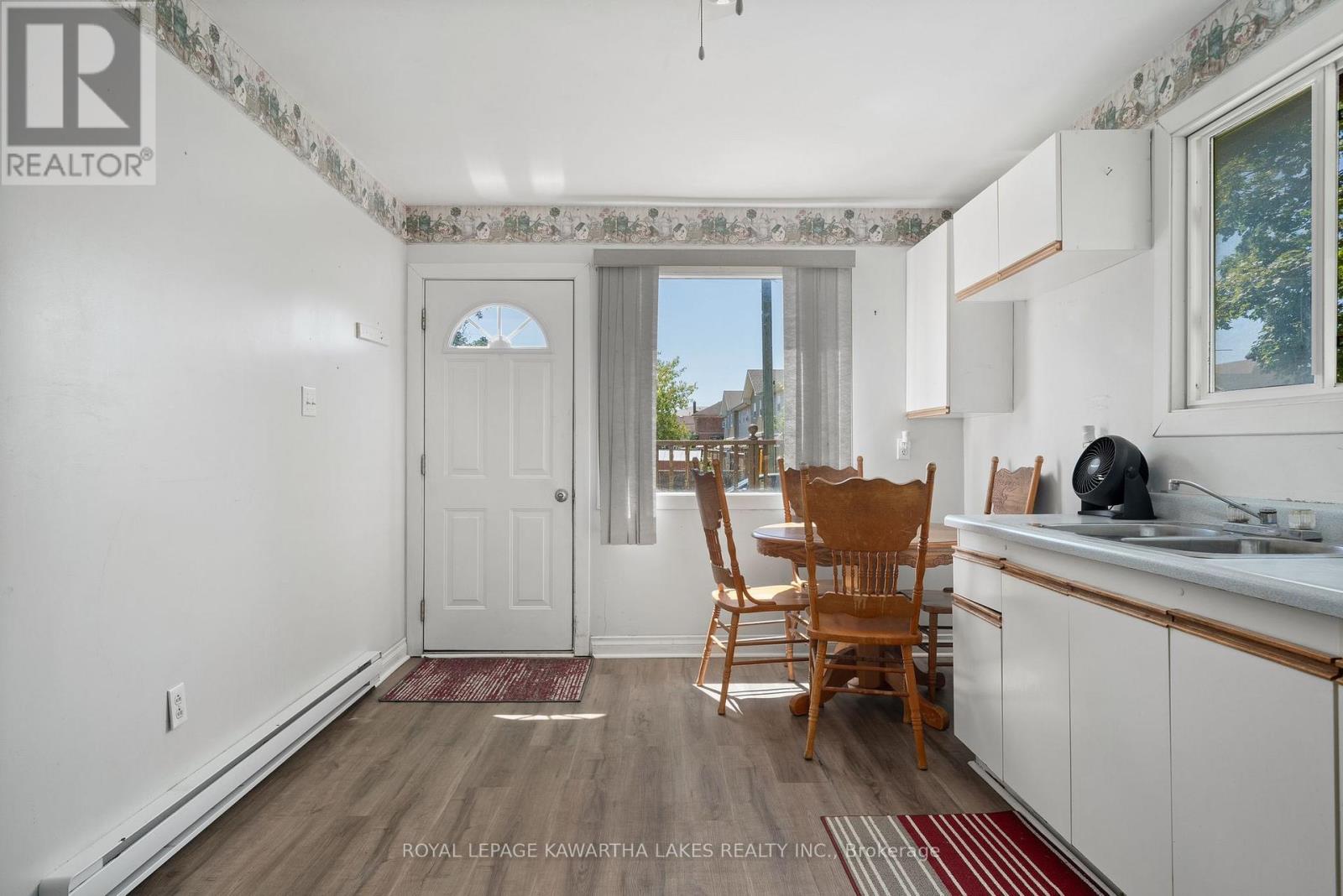 4 Bond Street E, Kawartha Lakes, Ontario  K9V 3P3 - Photo 17 - X12595422