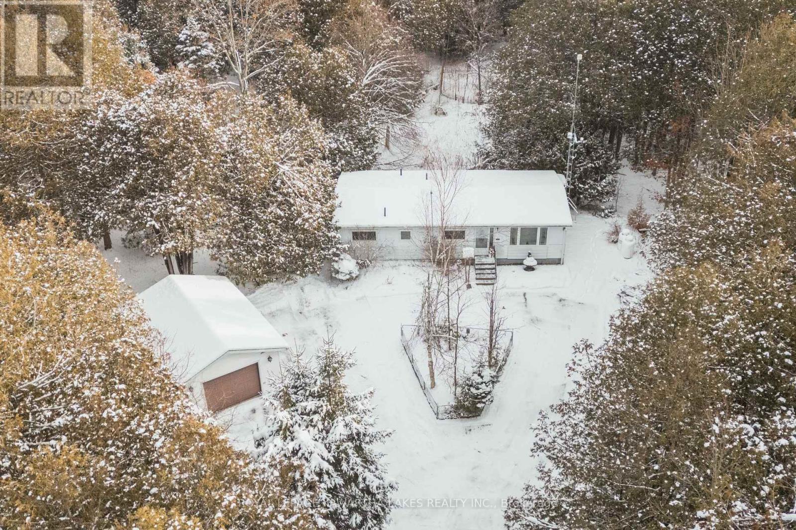 38 Fell Station Drive, Kawartha Lakes, Ontario  K0M 1N0 - Photo 1 - X12625348