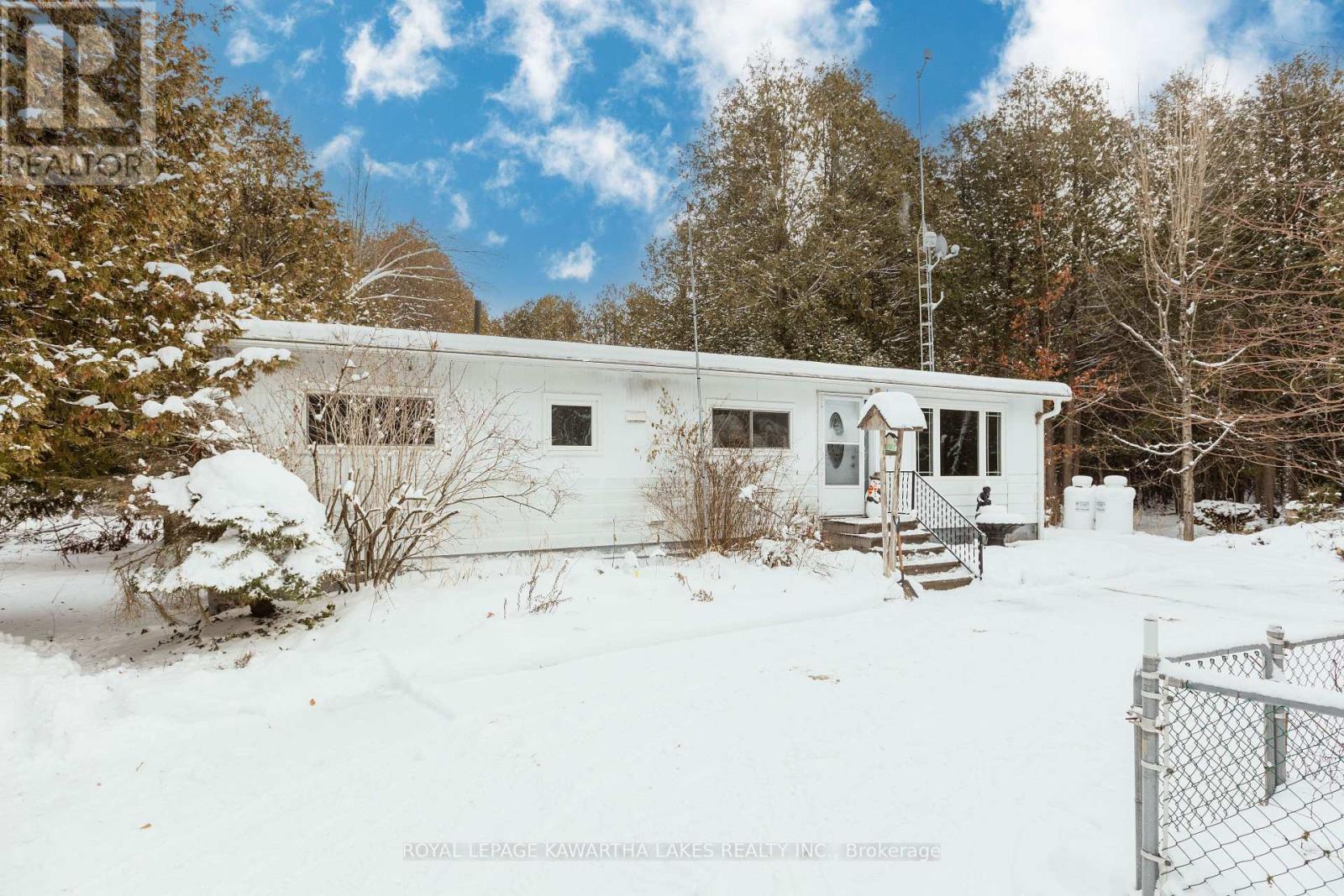 38 Fell Station Drive, Kawartha Lakes, Ontario  K0M 1N0 - Photo 6 - X12625348