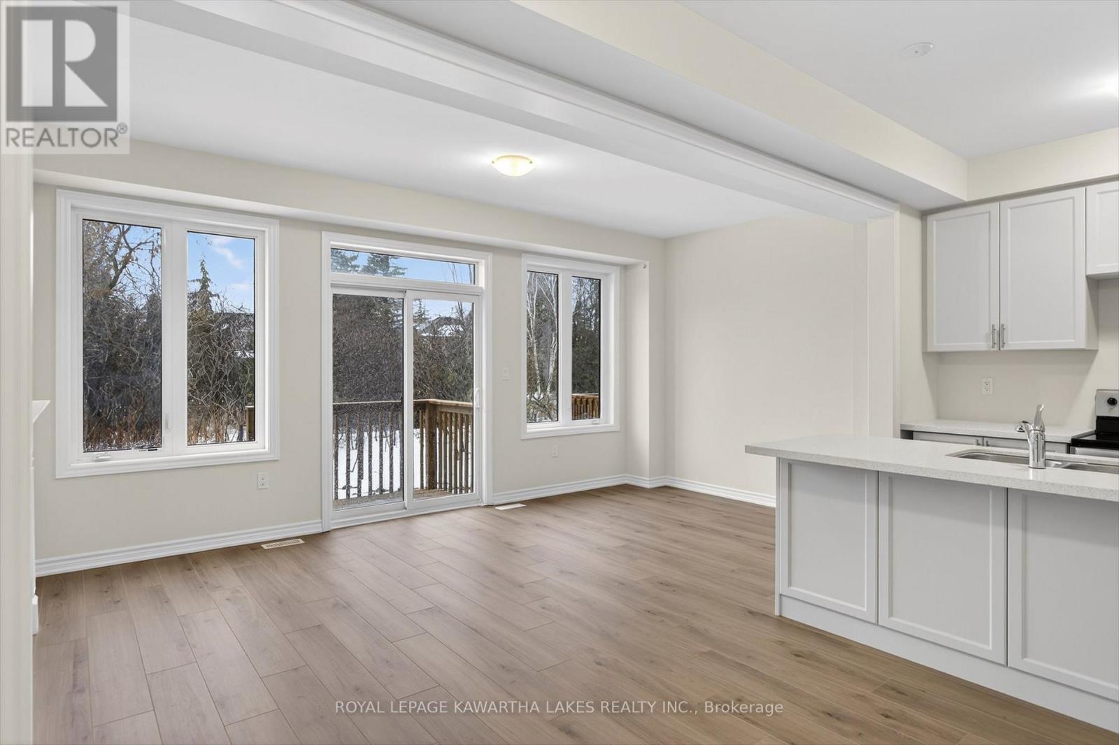 71 Watts Mew, Kawartha Lakes, Ontario  K9V 0T3 - Photo 16 - X12665320