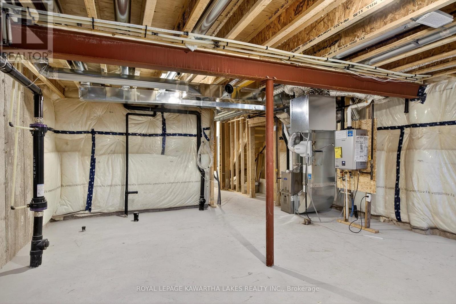 71 Watts Mew, Kawartha Lakes, Ontario  K9V 0T3 - Photo 40 - X12665320