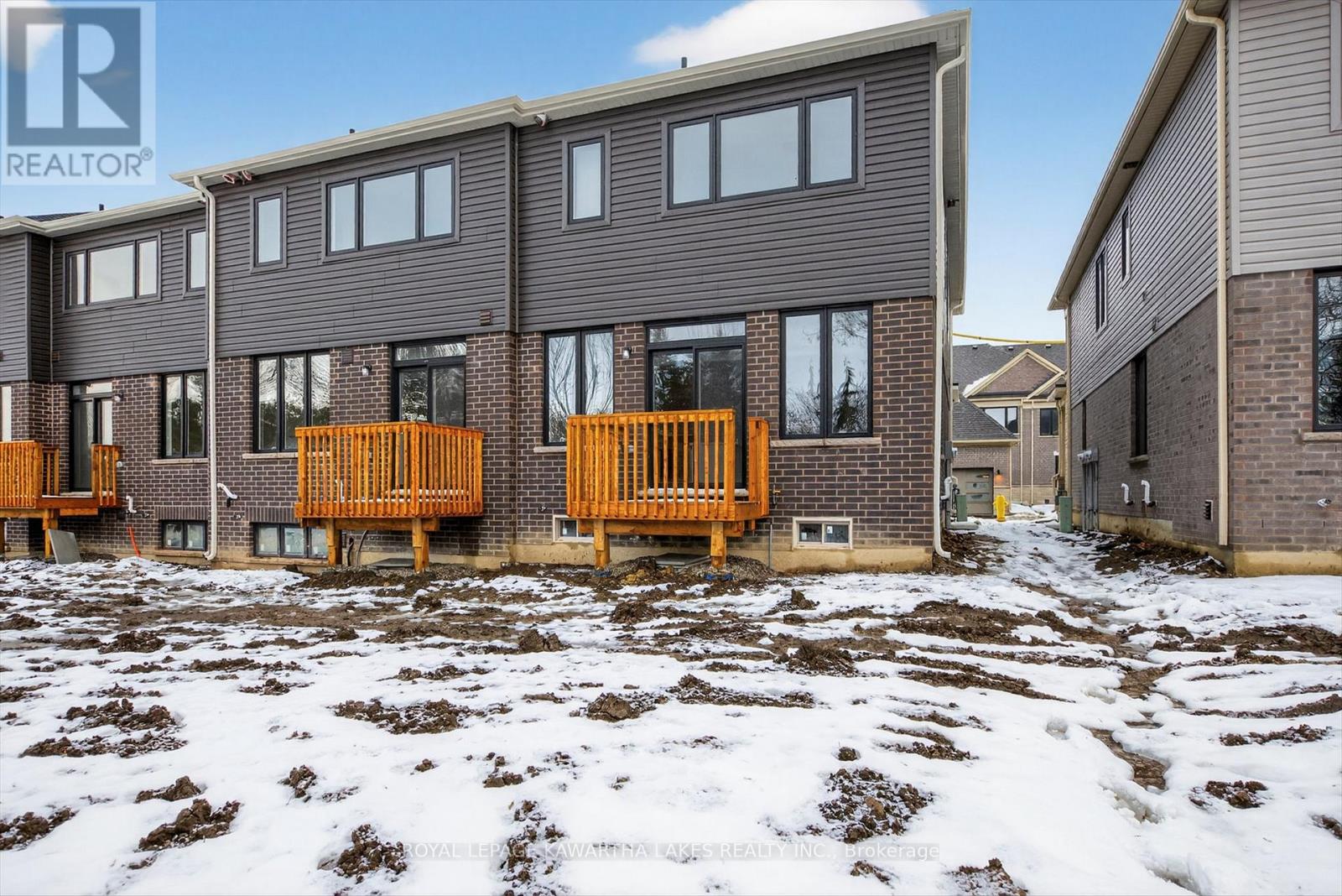 71 Watts Mew, Kawartha Lakes, Ontario  K9V 0T3 - Photo 43 - X12665320