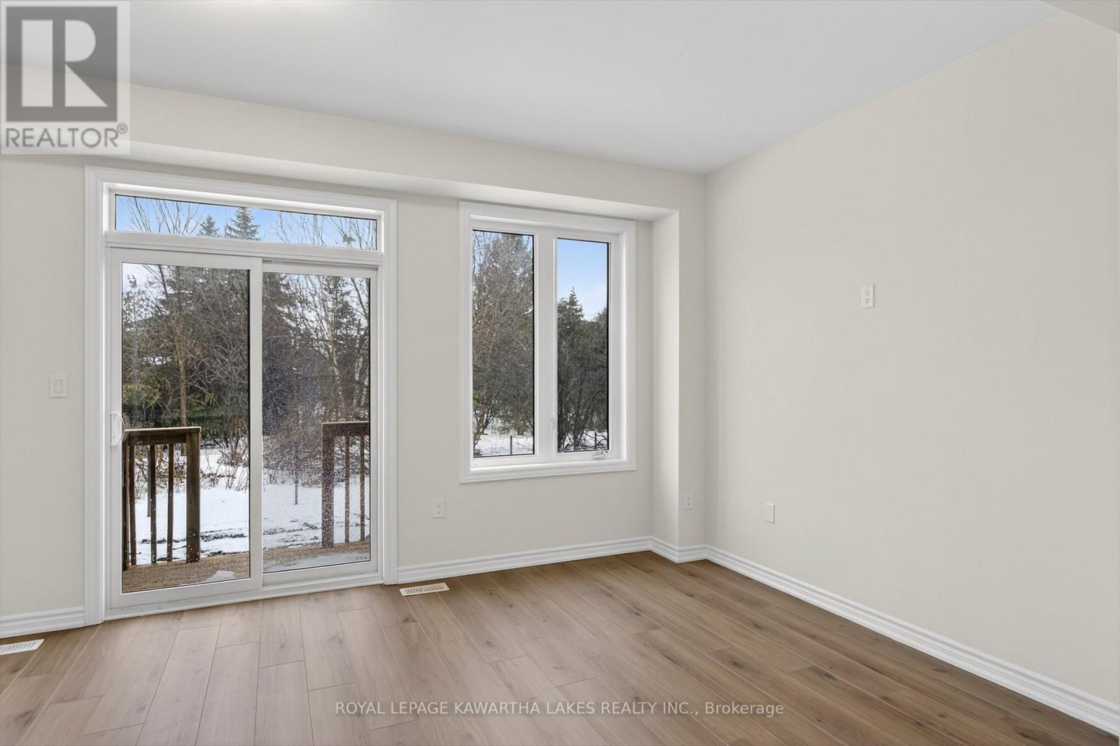 77 Watts Mew, Kawartha Lakes, Ontario  K9V 0T3 - Photo 19 - X12665344