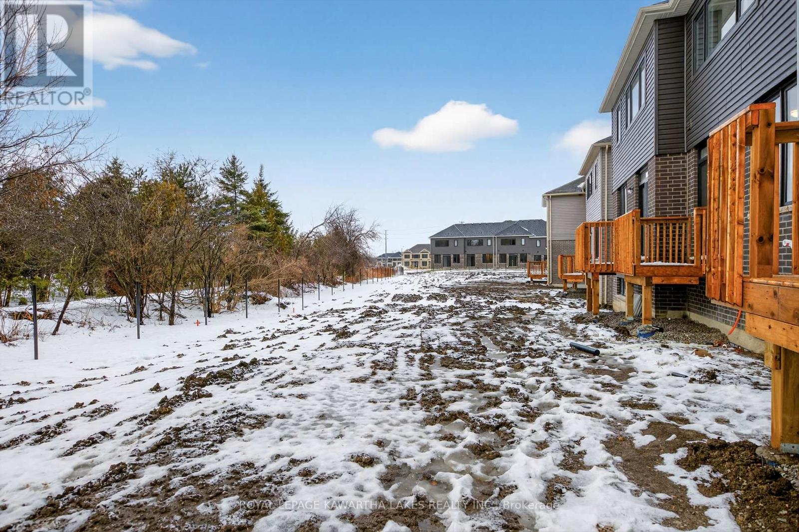 77 Watts Mew, Kawartha Lakes, Ontario  K9V 0T3 - Photo 50 - X12665344