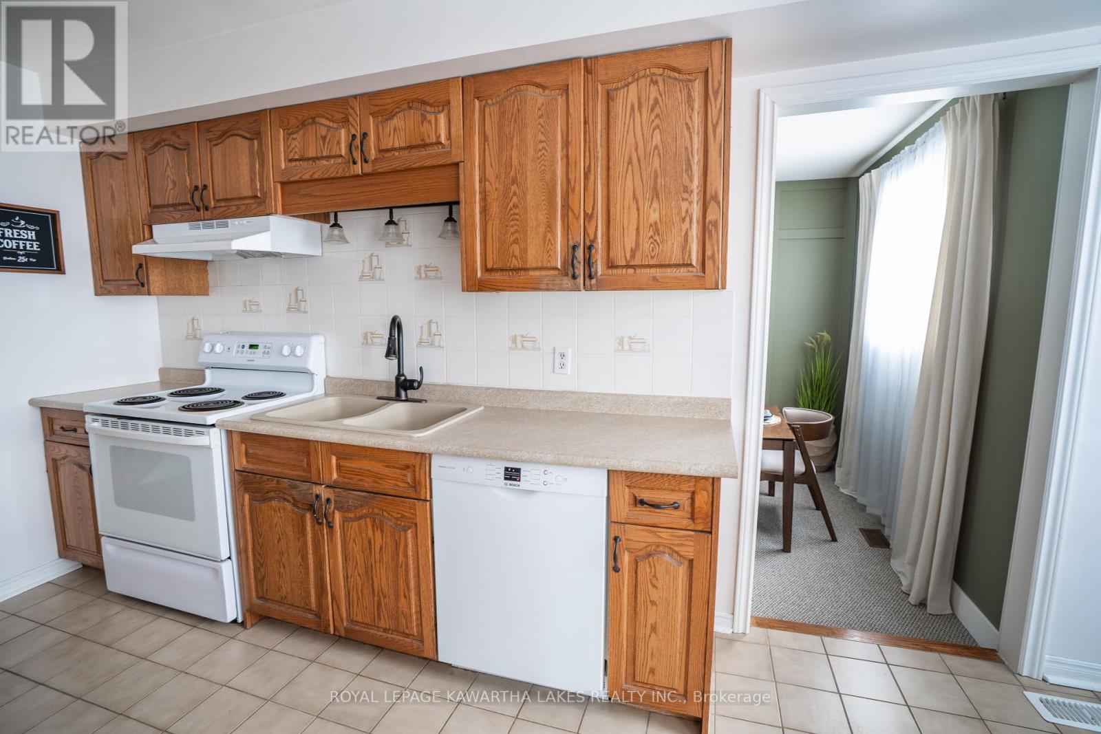 59 Victoria Avenue, Brock, Ontario  L0K 1A0 - Photo 12 - N12703198