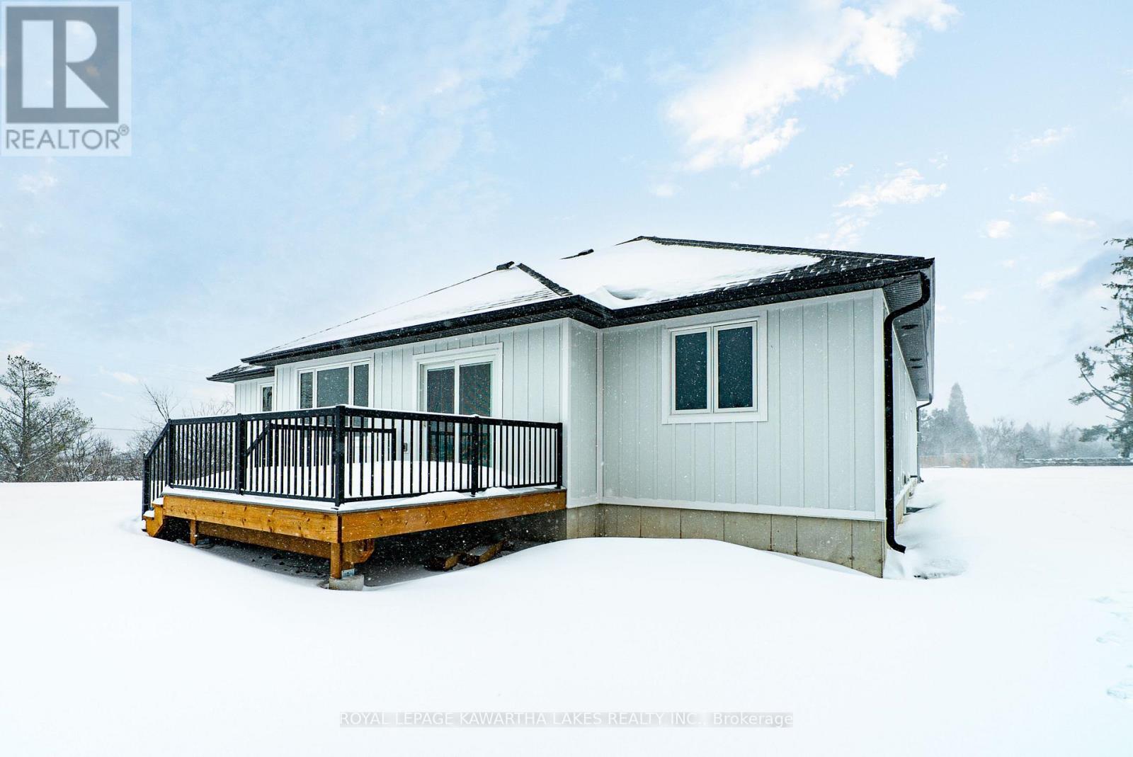 6 Patrick Street, Kawartha Lakes, Ontario  K0M 2B0 - Photo 34 - X12716208