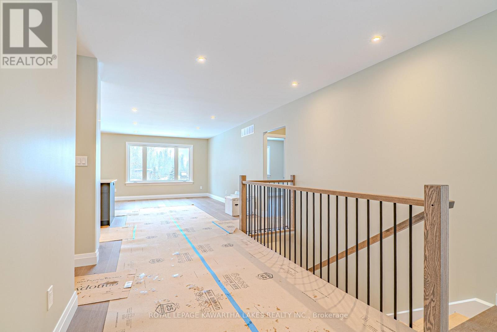 6 Patrick Street, Kawartha Lakes, Ontario  K0M 2B0 - Photo 8 - X12716208