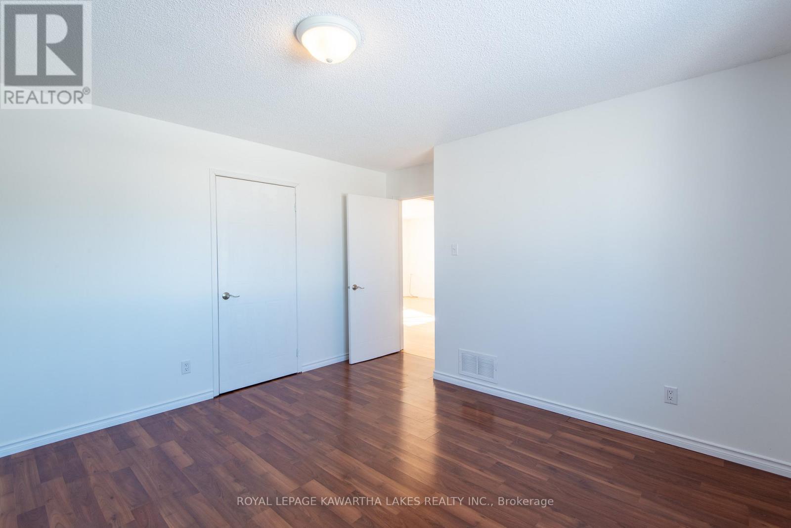 78 Eglington Street E, Kawartha Lakes, Ontario  K9V 3Z5 - Photo 11 - X12752926