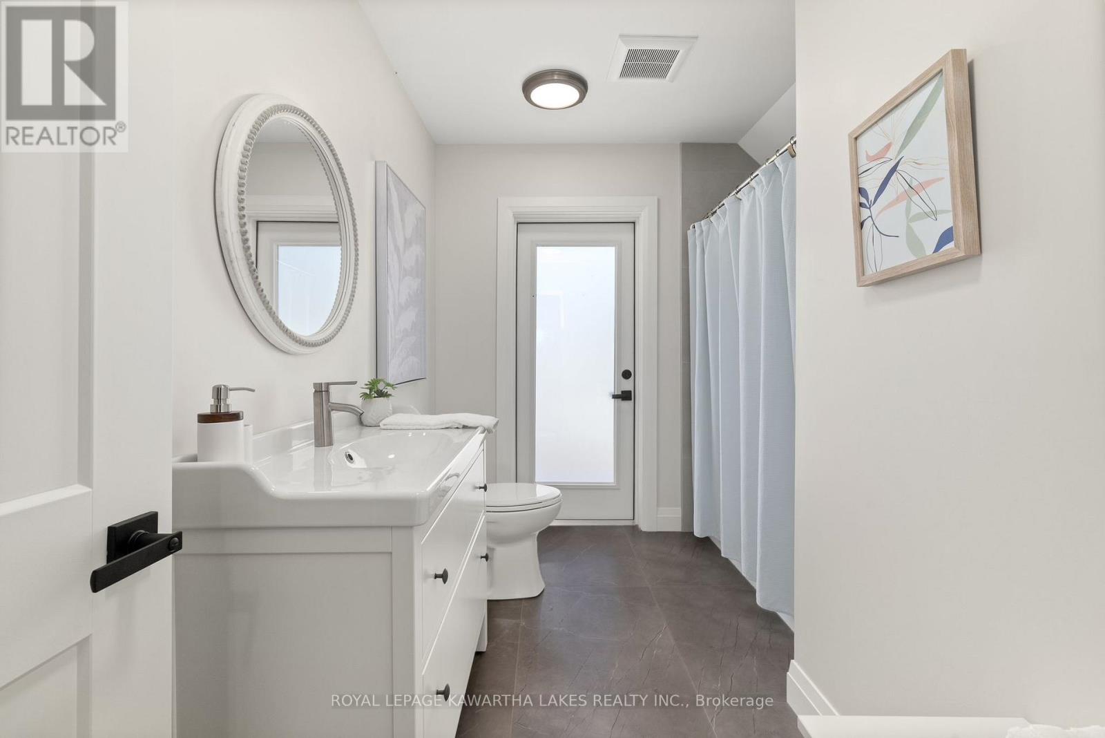 45 Oak Street, Kawartha Lakes, Ontario  K0M 1N0 - Photo 23 - X12759466