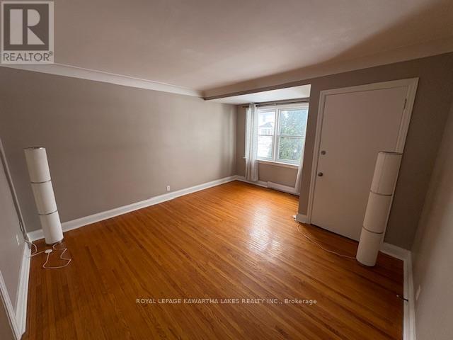 Lower - 105 Regent Street, Kawartha Lakes, Ontario  K9V 3V5 - Photo 2 - X12812448