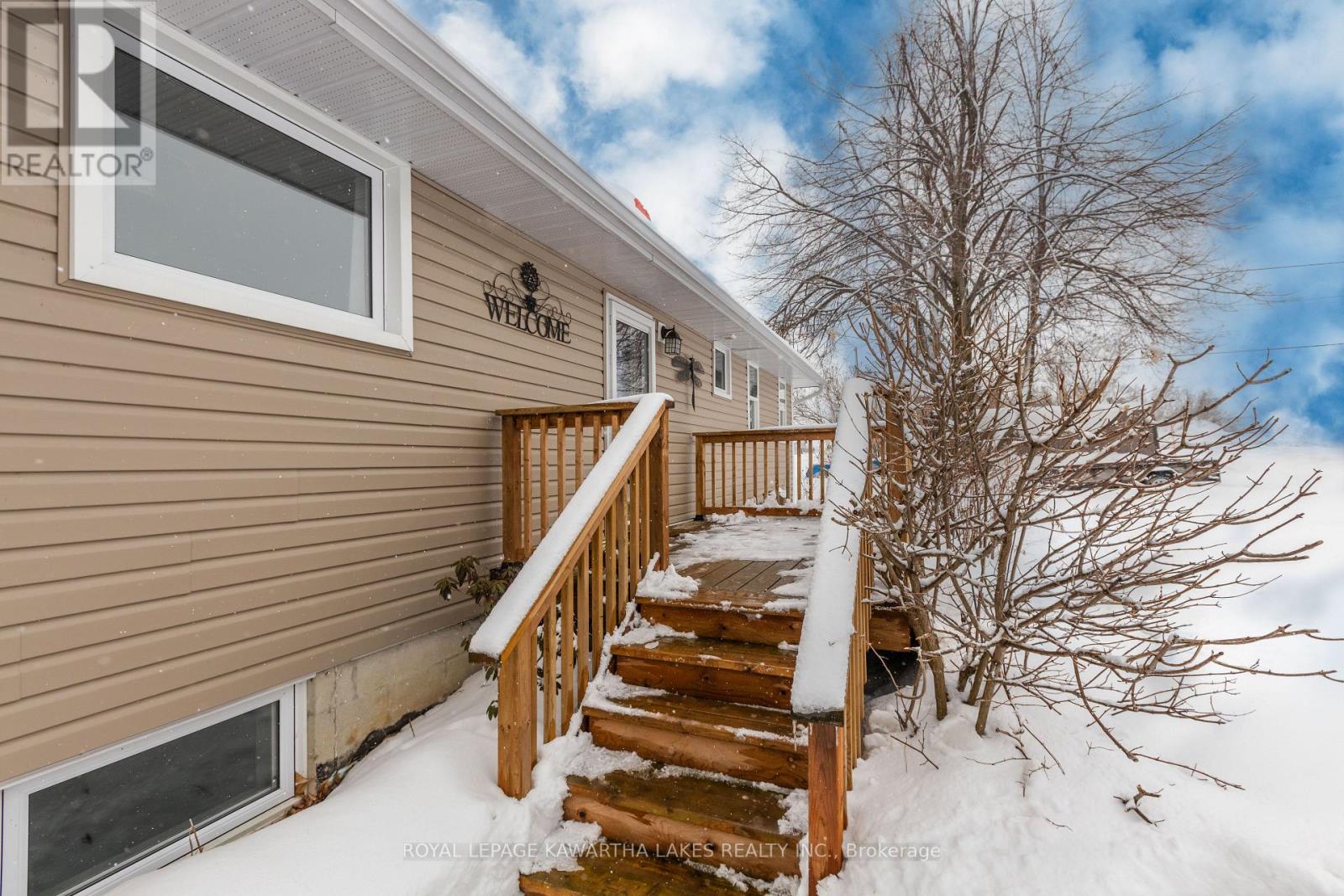 104 Cameron Drive, Kawartha Lakes, Ontario  K0M 1G0 - Photo 4 - X12817744