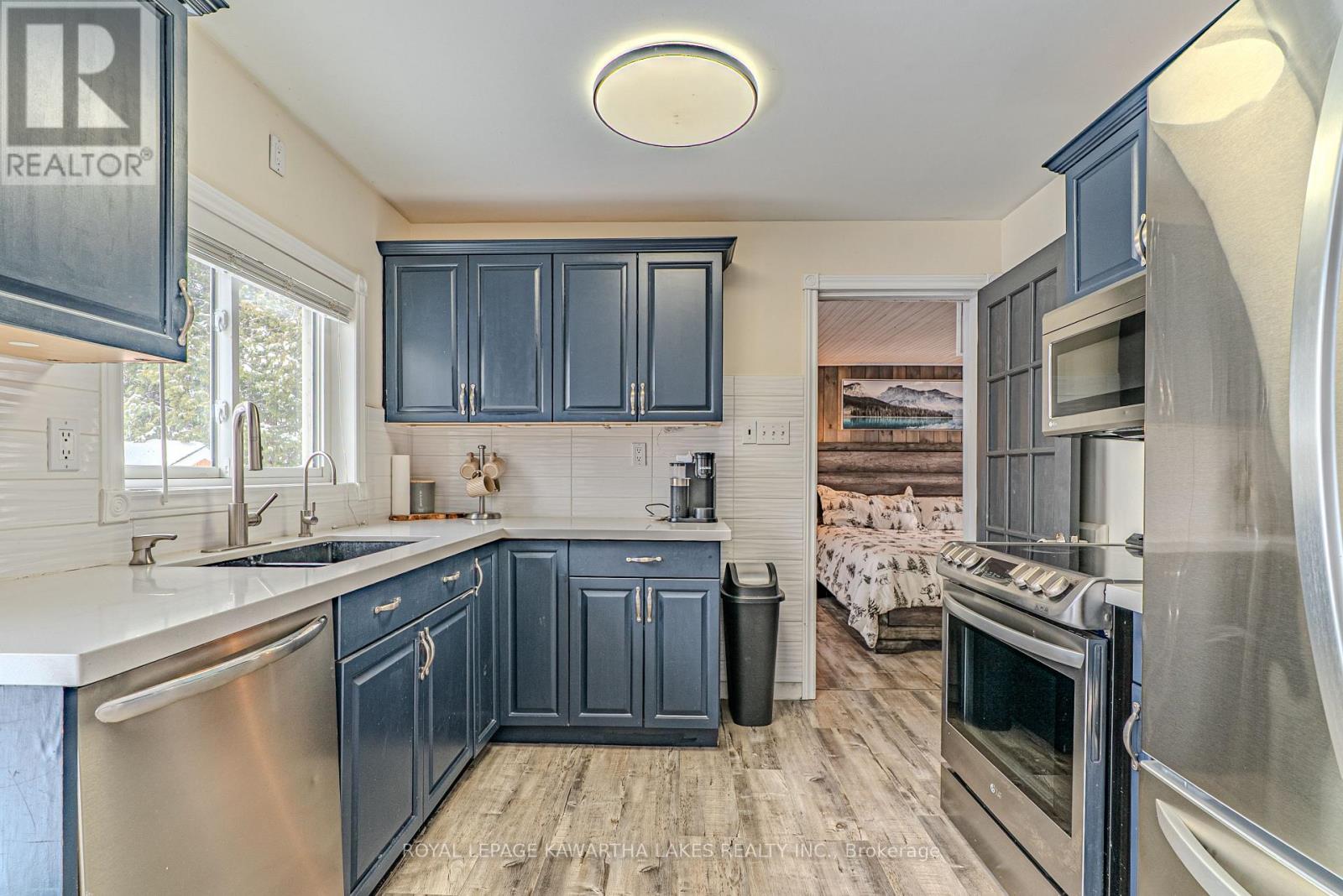 130 Crawford Road, Kawartha Lakes, Ontario  L0K 1B0 - Photo 3 - X12817896