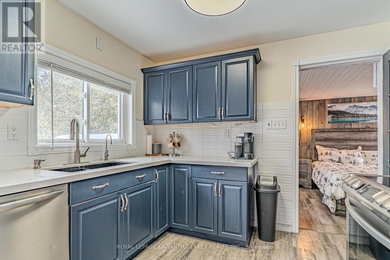 130 Crawford Road, Kawartha Lakes, Ontario  L0K 1B0 - Photo 7 - X12817896