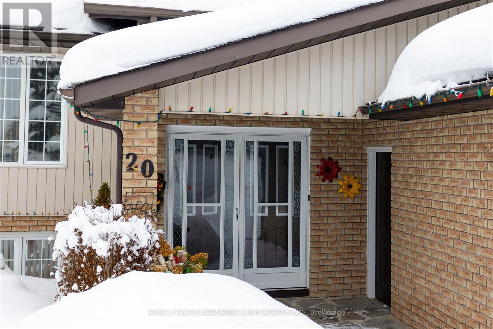 20 Cedartree Lane, Kawartha Lakes, Ontario  K0M 1A0 - Photo 3 - X12817958