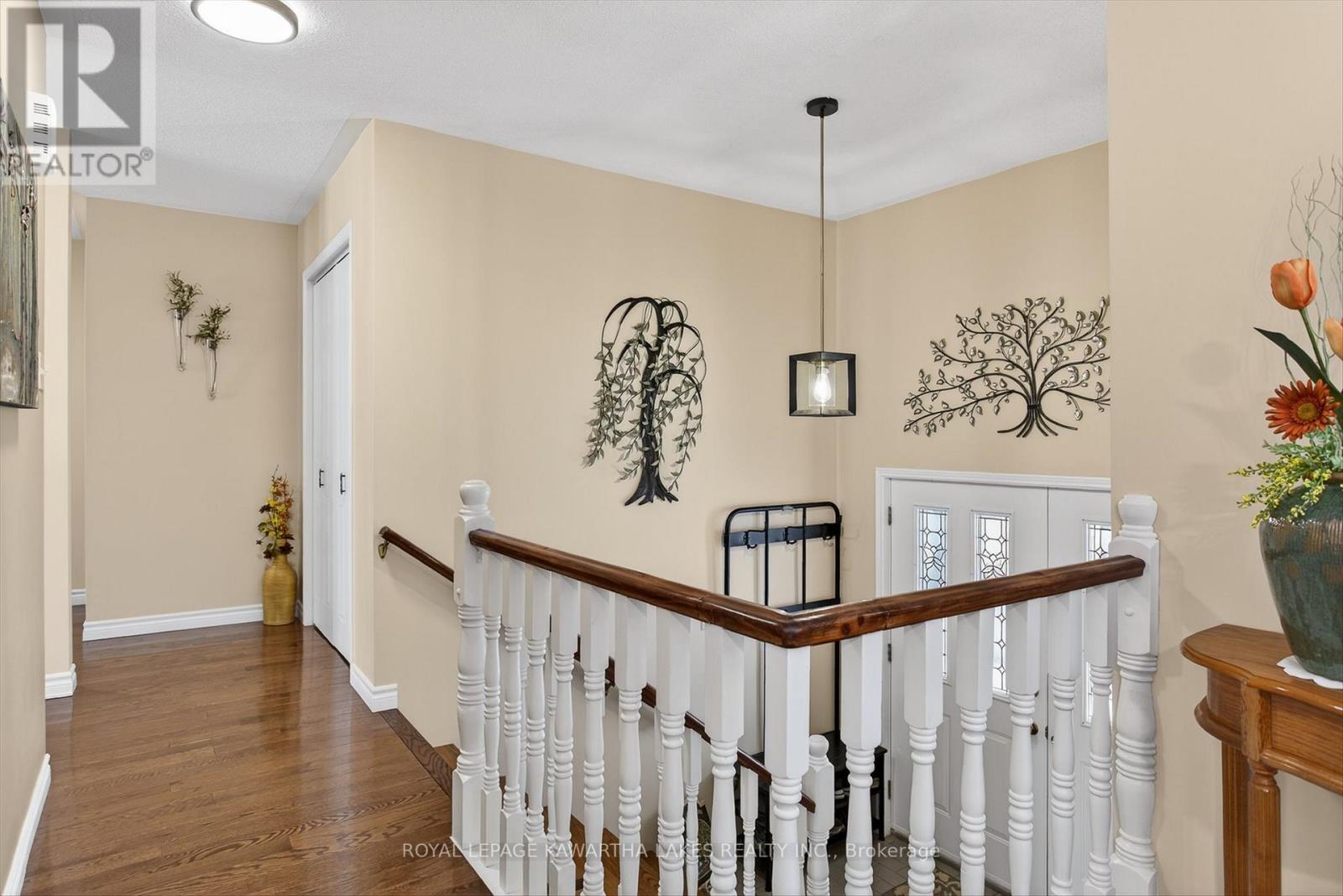 20 Cedartree Lane, Kawartha Lakes, Ontario  K0M 1A0 - Photo 6 - X12817958