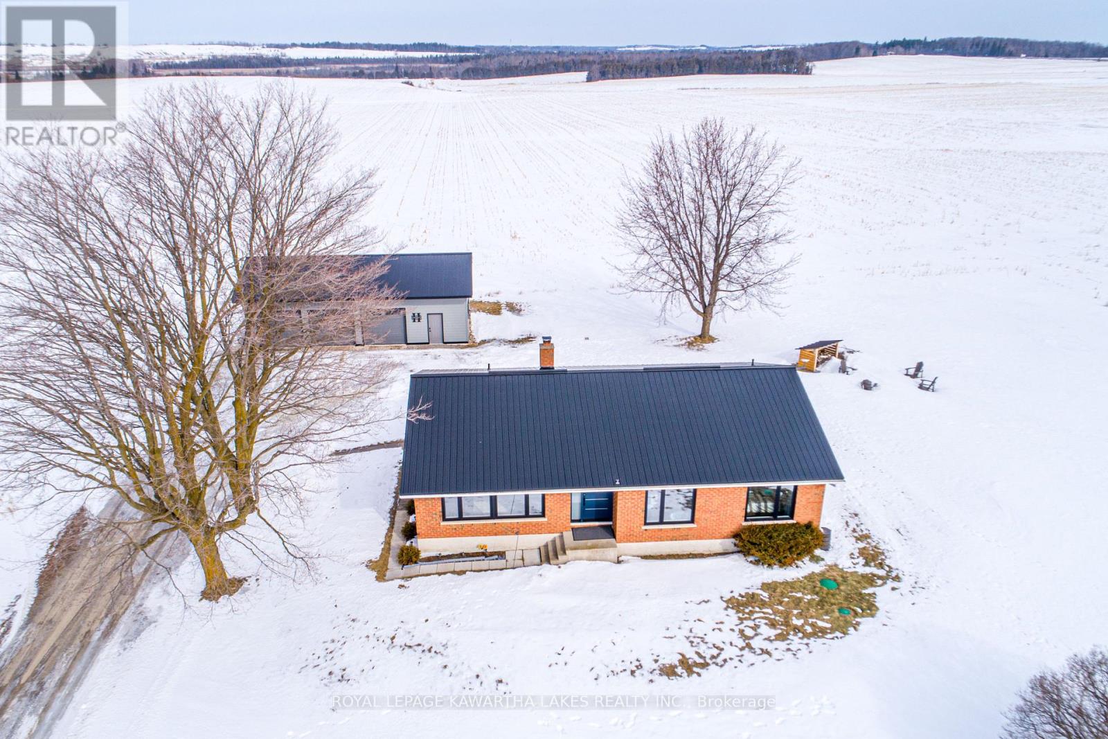 S1075 Concession Rd 2, Brock, Ontario  L0C 1H0 - Photo 3 - N12845312