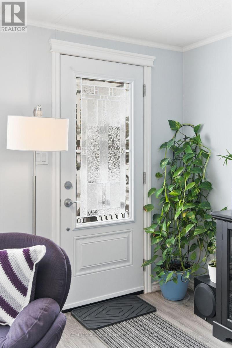 21 Cedar Street, Kawartha Lakes, Ontario  K9V 4R1 - Photo 6 - X12910058