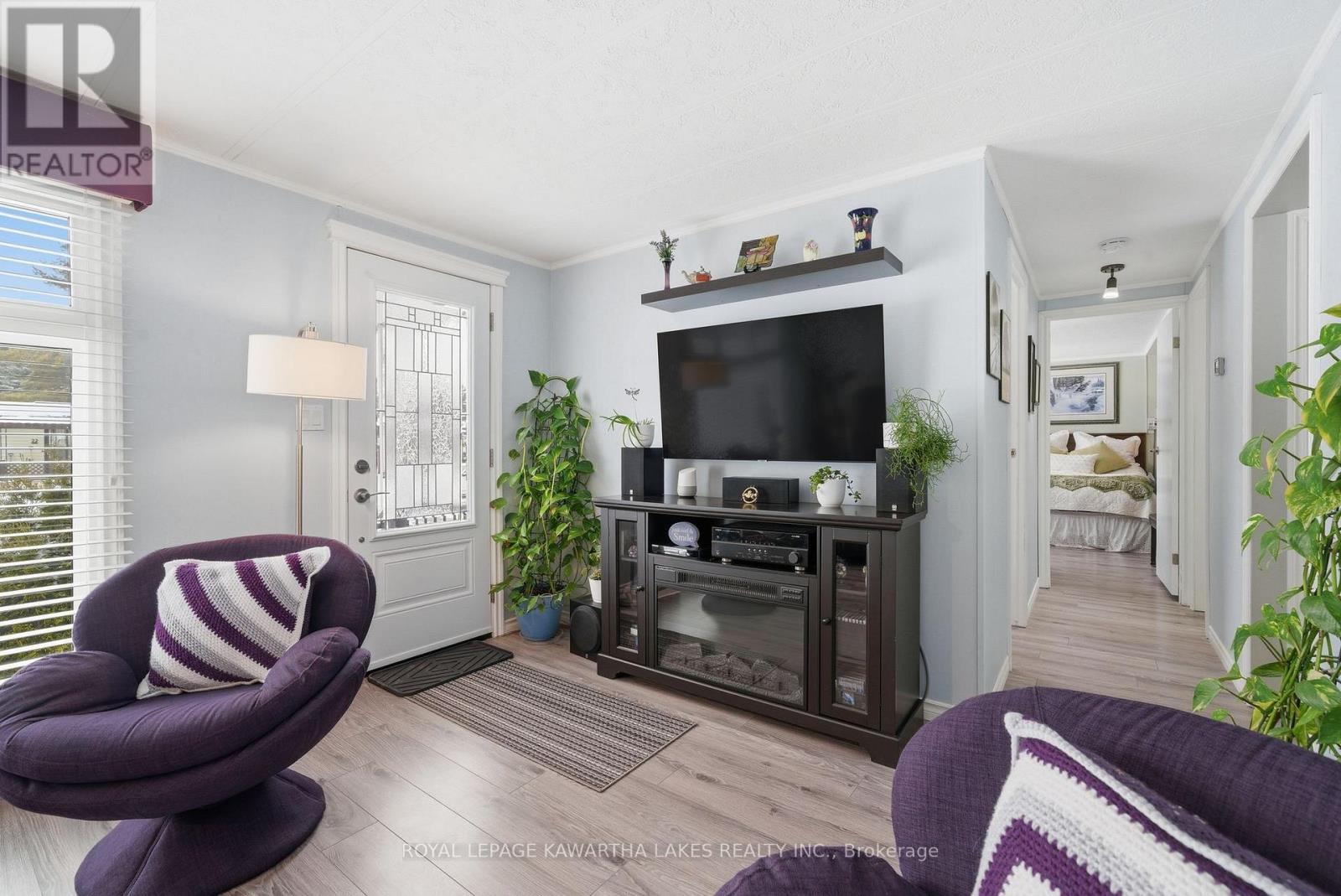 21 Cedar Street, Kawartha Lakes, Ontario  K9V 4R1 - Photo 7 - X12910058