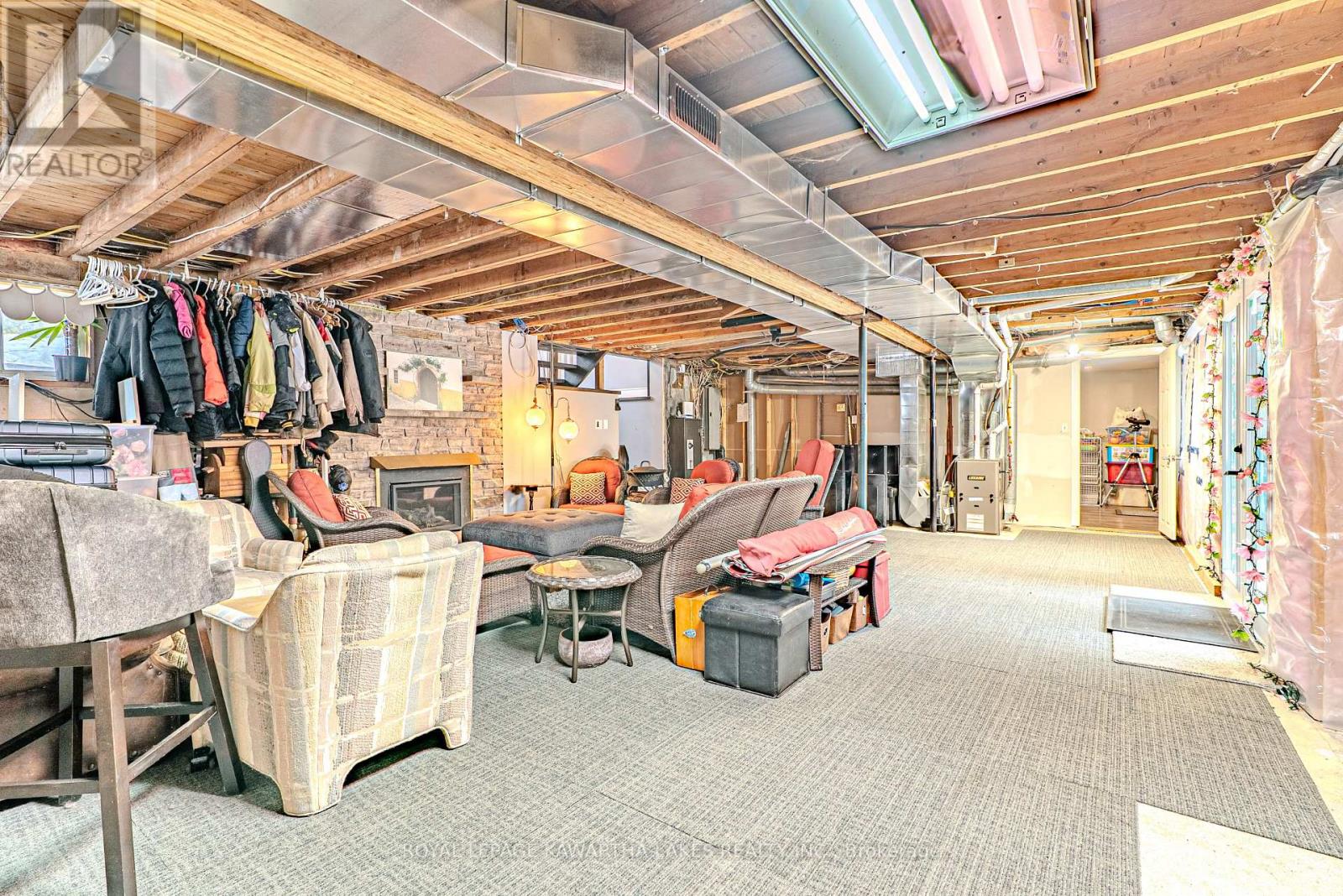 63 Robinson Avenue, Kawartha Lakes, Ontario  K0M 2B0 - Photo 33 - X12929112