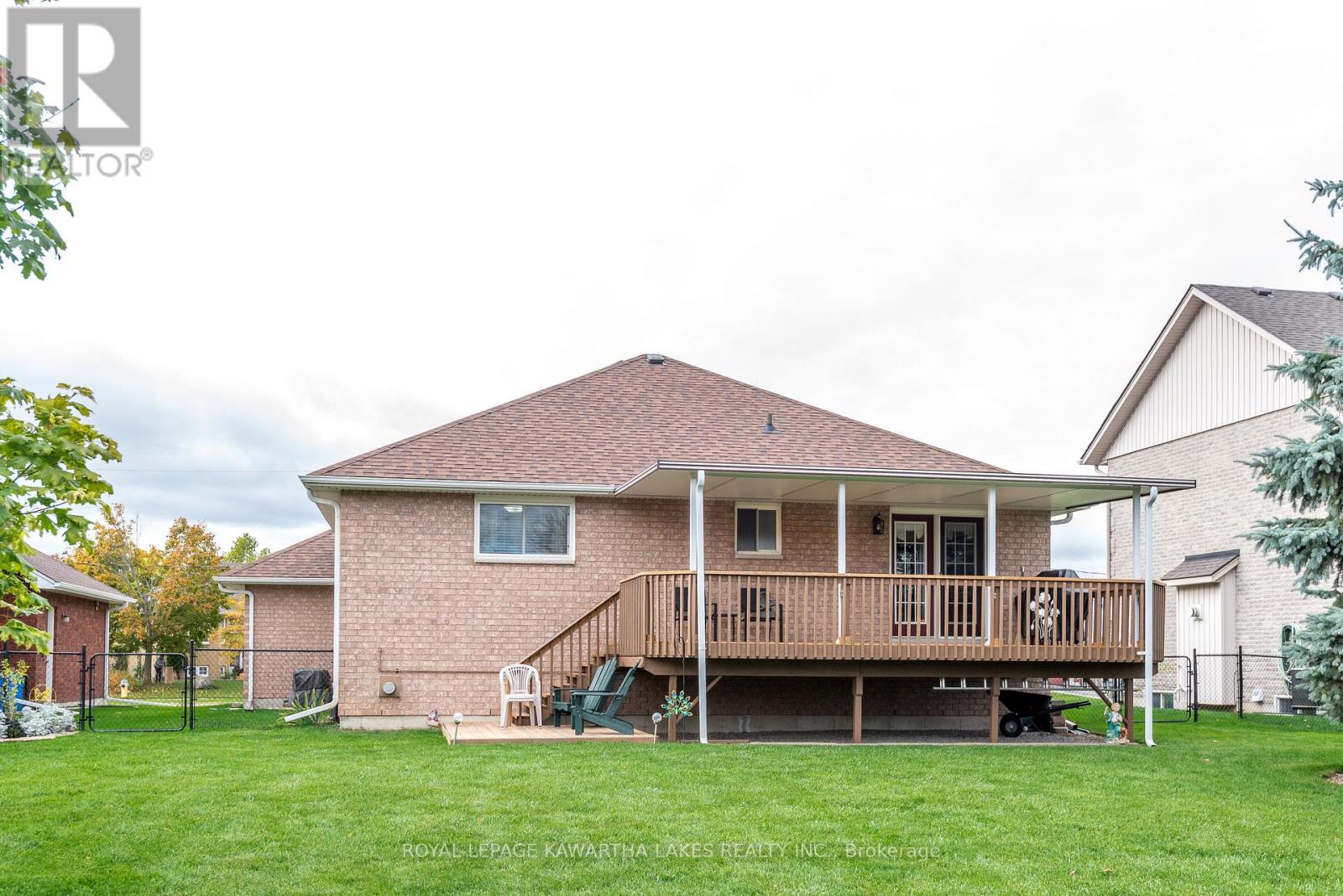29 Midland Drive, Kawartha Lakes, Ontario  K9V 6B9 - Photo 11 - X12931634