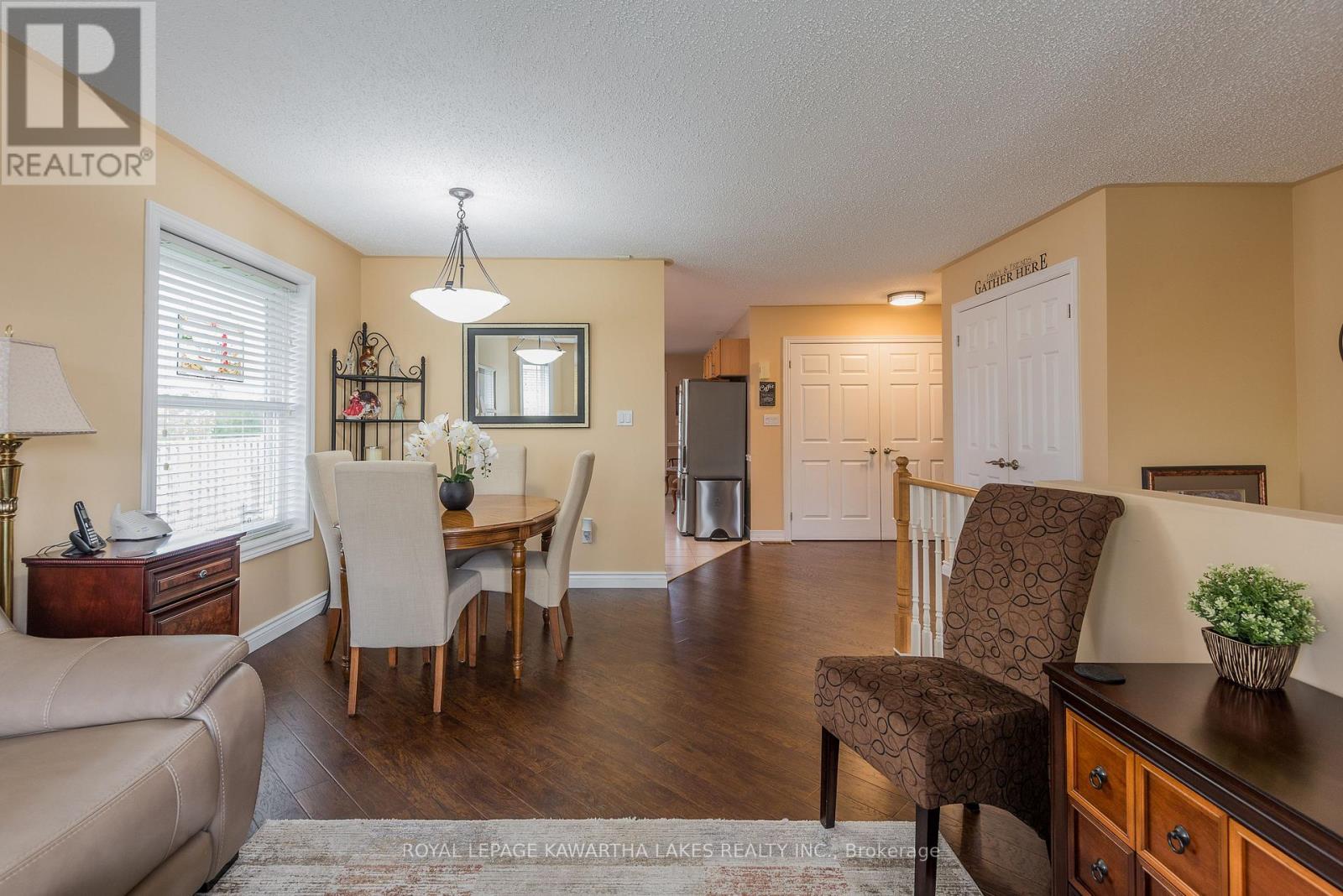 29 Midland Drive, Kawartha Lakes, Ontario  K9V 6B9 - Photo 15 - X12931634