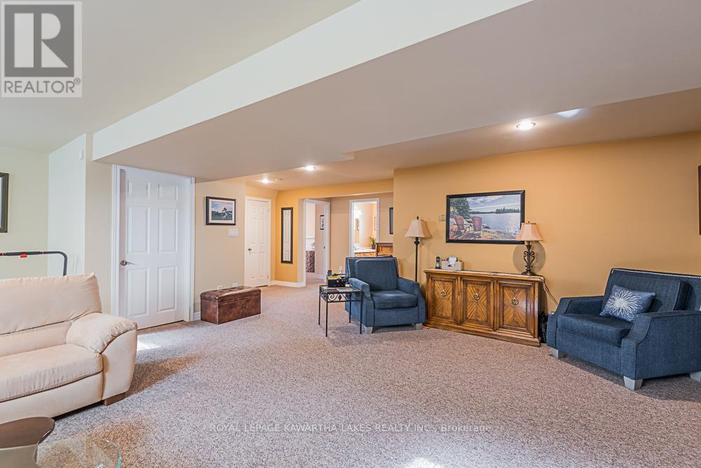 29 Midland Drive, Kawartha Lakes, Ontario  K9V 6B9 - Photo 29 - X12931634