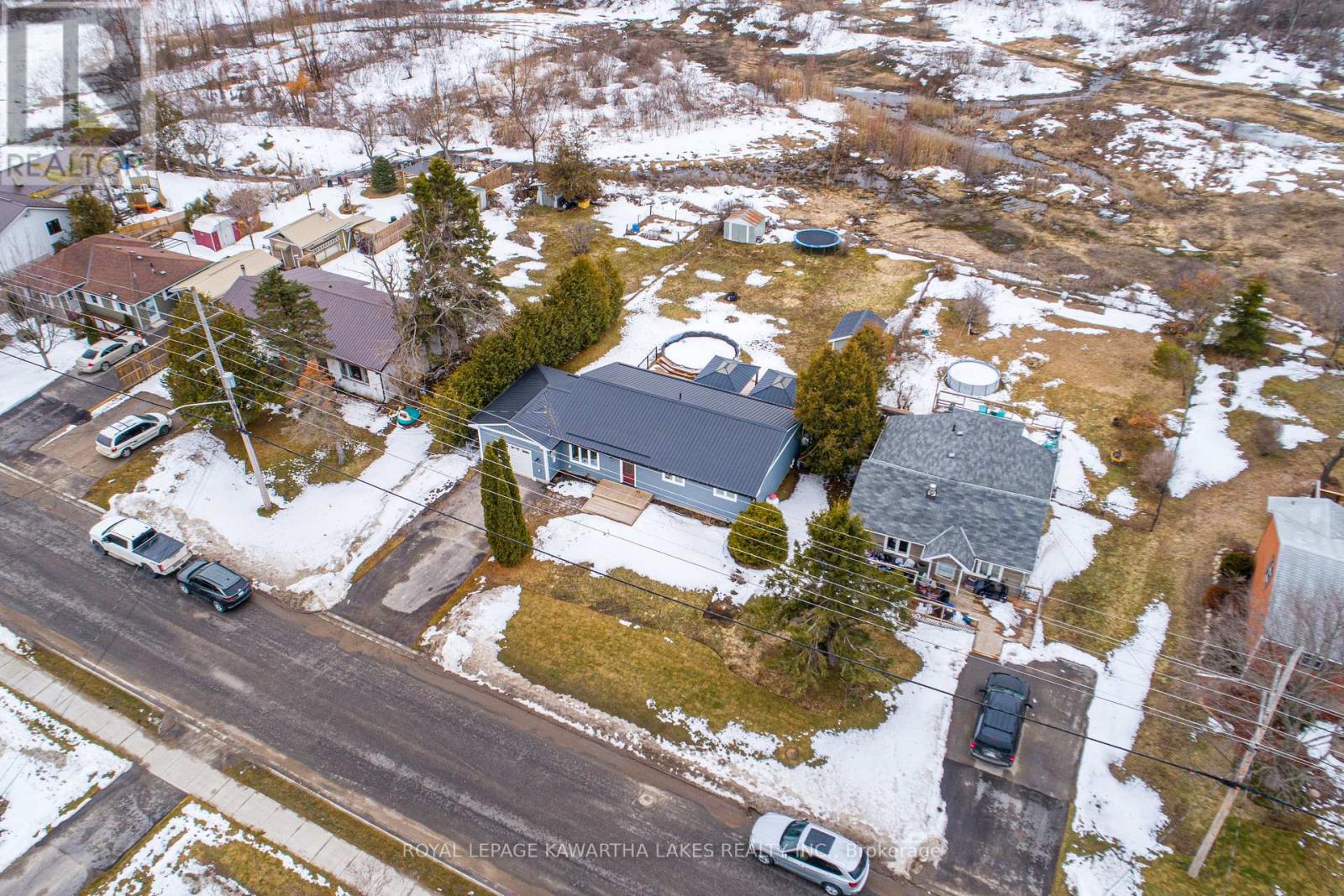 56 Ellice Street, Kawartha Lakes, Ontario  K0M 1N0 - Photo 33 - X12931804