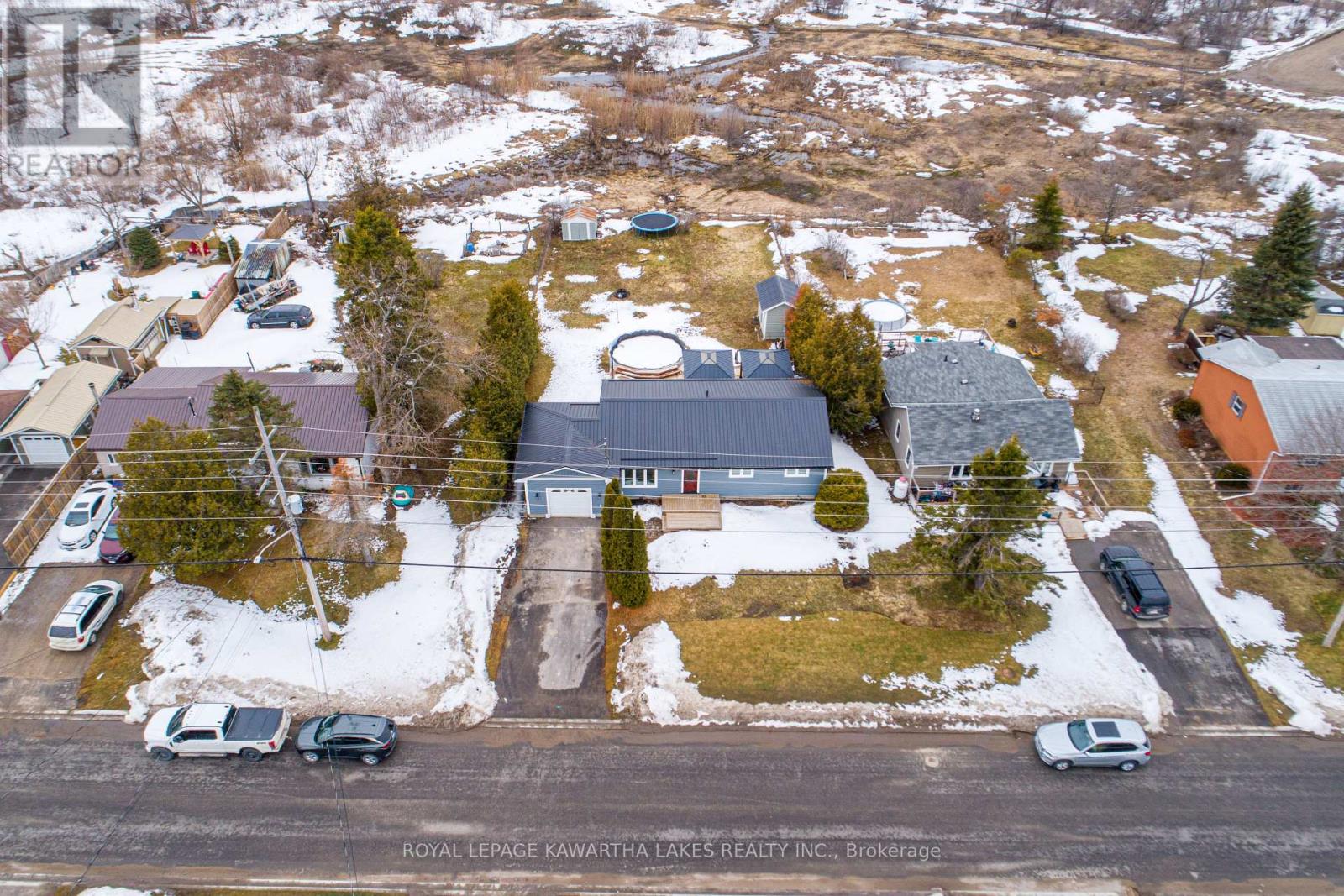 56 Ellice Street, Kawartha Lakes, Ontario  K0M 1N0 - Photo 5 - X12931804