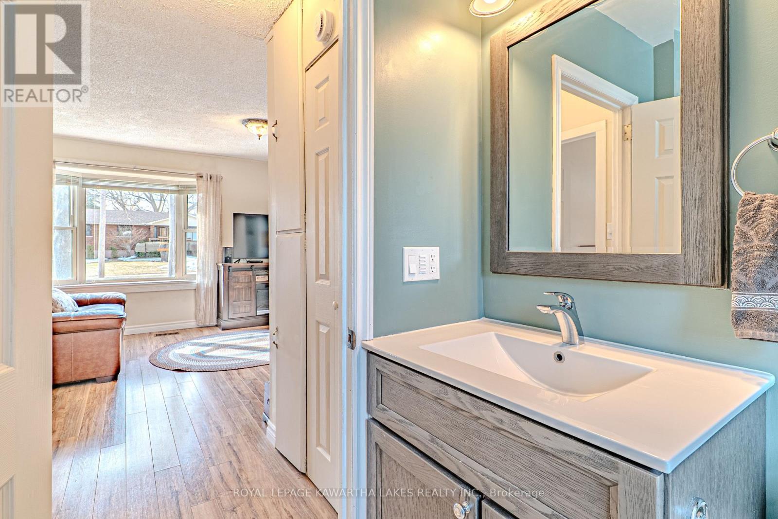 56 Glenelg Street E, Kawartha Lakes, Ontario  K9V 1Z3 - Photo 20 - X12939022