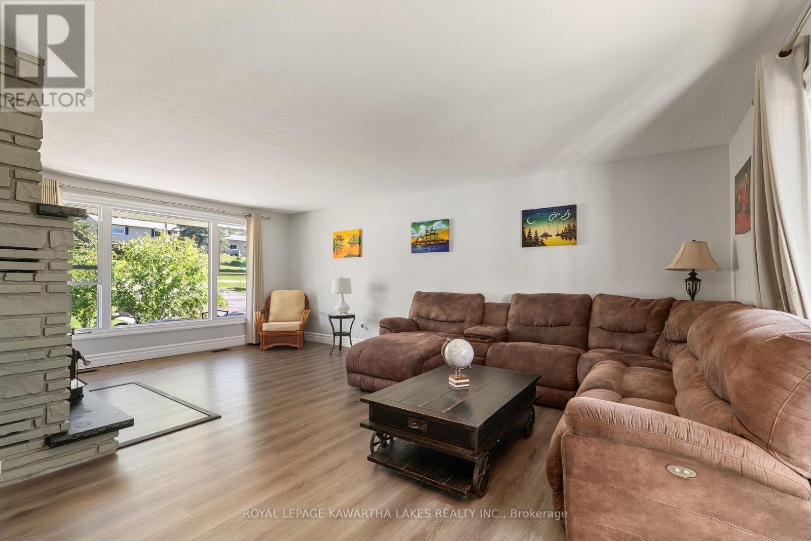 9 Buckhorn Road, Kawartha Lakes, Ontario  K9V 4R6 - Photo 6 - X12965088