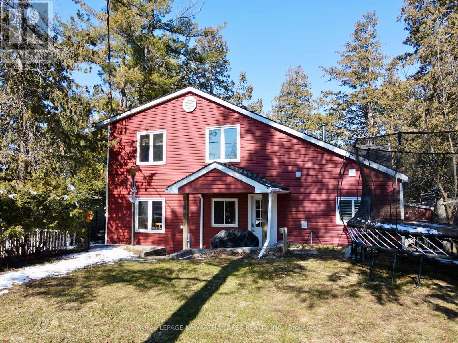 1136 Sylvan Glen Drive, Ramara, Ontario  L0K 1B0 - Photo 1 - S12971228