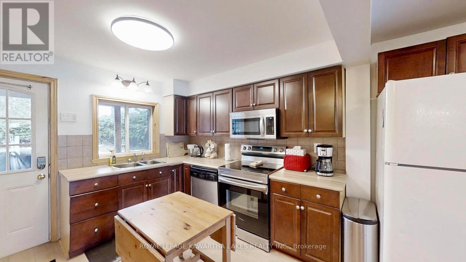 1136 Sylvan Glen Drive, Ramara, Ontario  L0K 1B0 - Photo 12 - S12971228