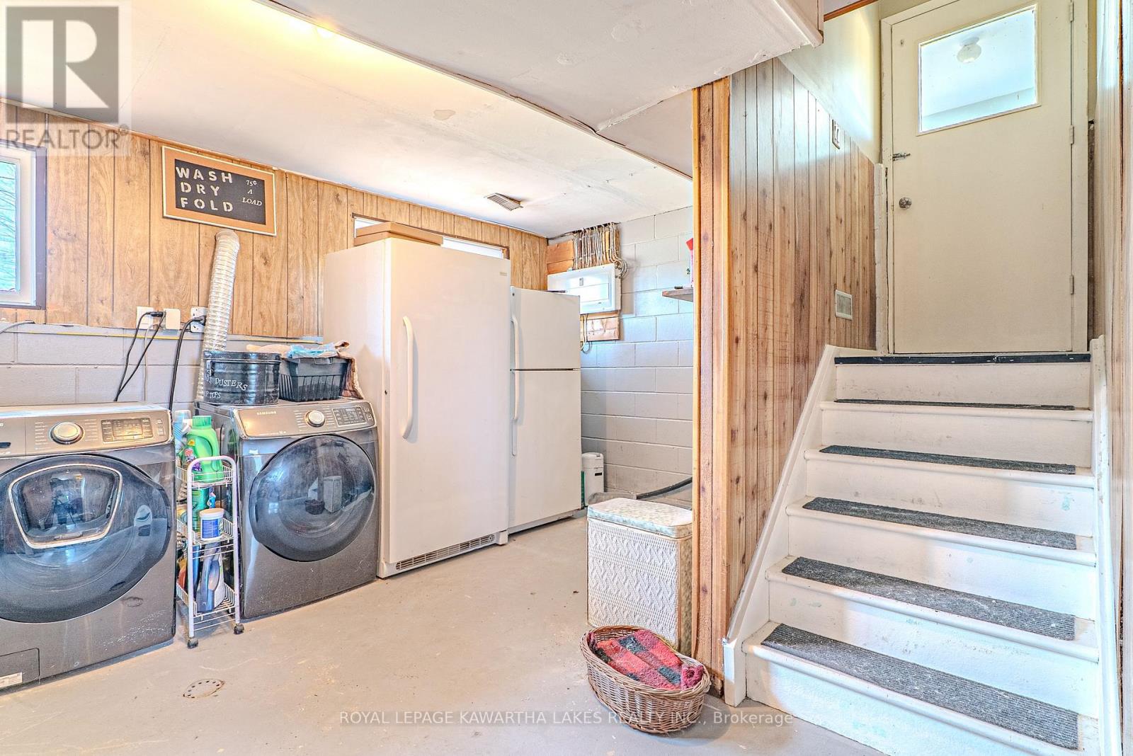 49 Cresswell Road E, Kawartha Lakes, Ontario  K0M 1J0 - Photo 48 - X12984000