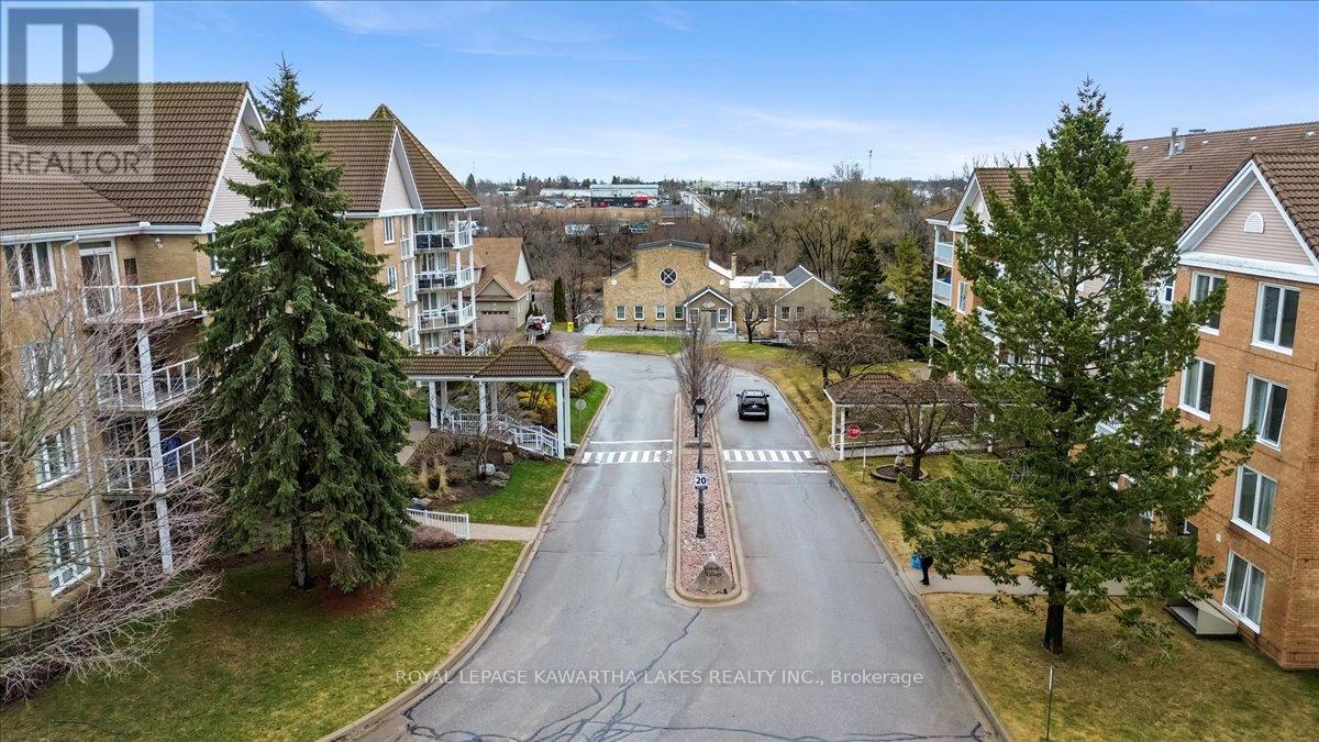 404 - 51 Rivermill Boulevard, Kawartha Lakes, Ontario  K9V 6E8 - Photo 4 - X12999542