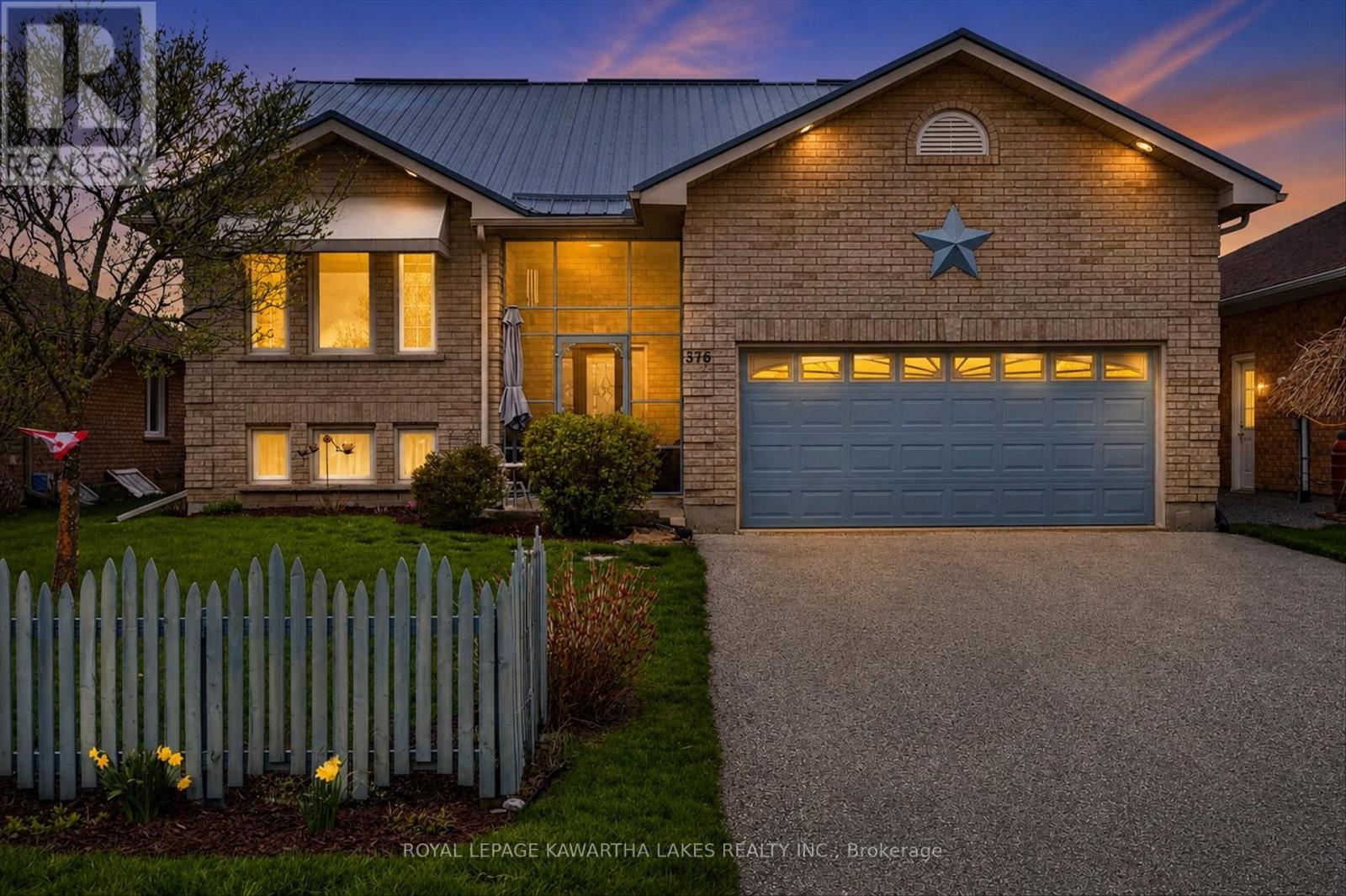 376 Wallace Drive, Kawartha Lakes, Ontario  K9V 6K7 - Photo 1 - X13077012
