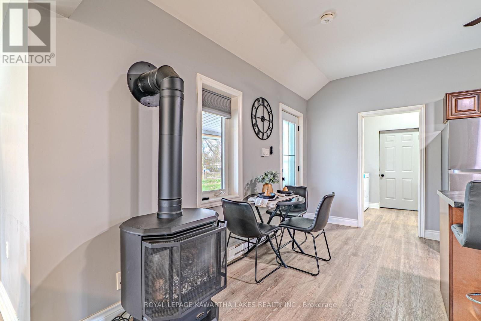190 Main Street, Kawartha Lakes, Ontario  K0M 1A0 - Photo 8 - X13078988