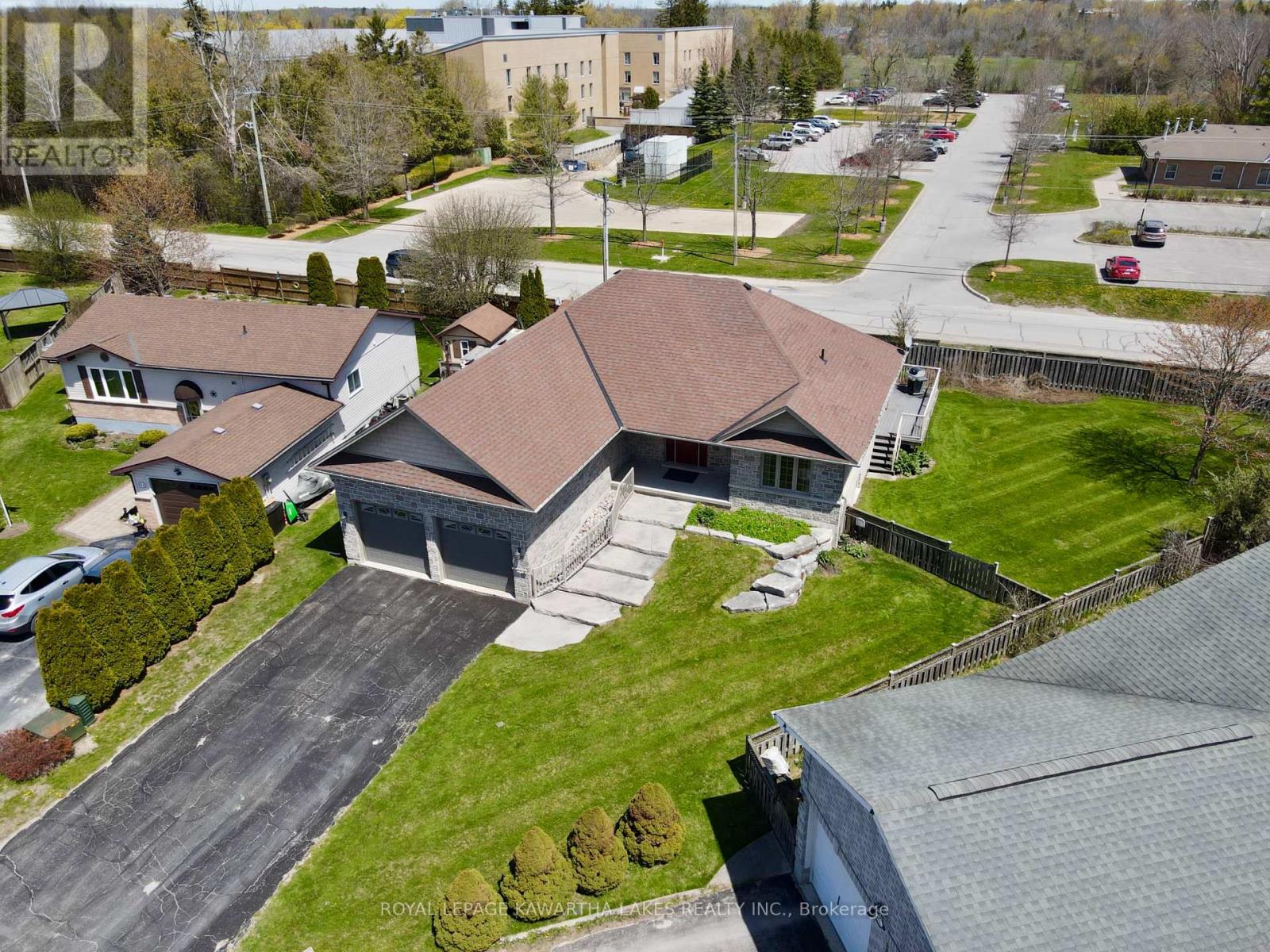 95 Beechwood Avenue, Brock, Ontario  L0K 1A0 - Photo 2 - N13133806