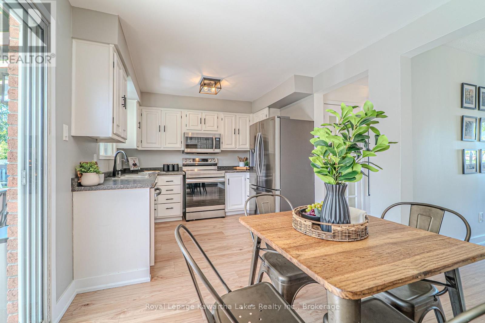25 Birch Court, Kawartha Lakes, Ontario  K9V 5J3 - Photo 14 - X13232610