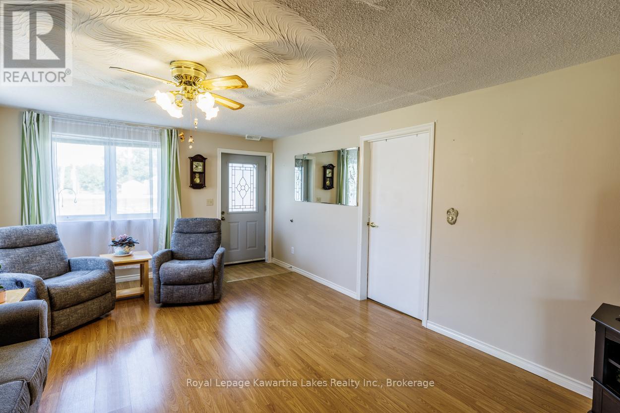99 Lindsay Street, Kawartha Lakes, Ontario  K0M 1N0 - Photo 14 - X13233394