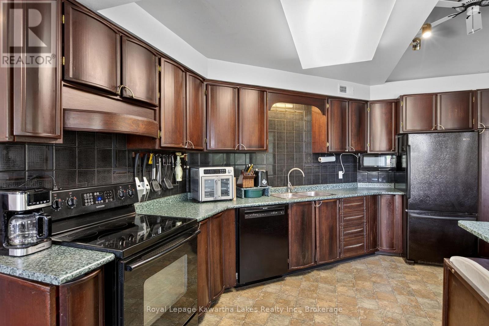 153 Pleasant Point Road, Kawartha Lakes, Ontario  K9V 4R6 - Photo 18 - X13238804