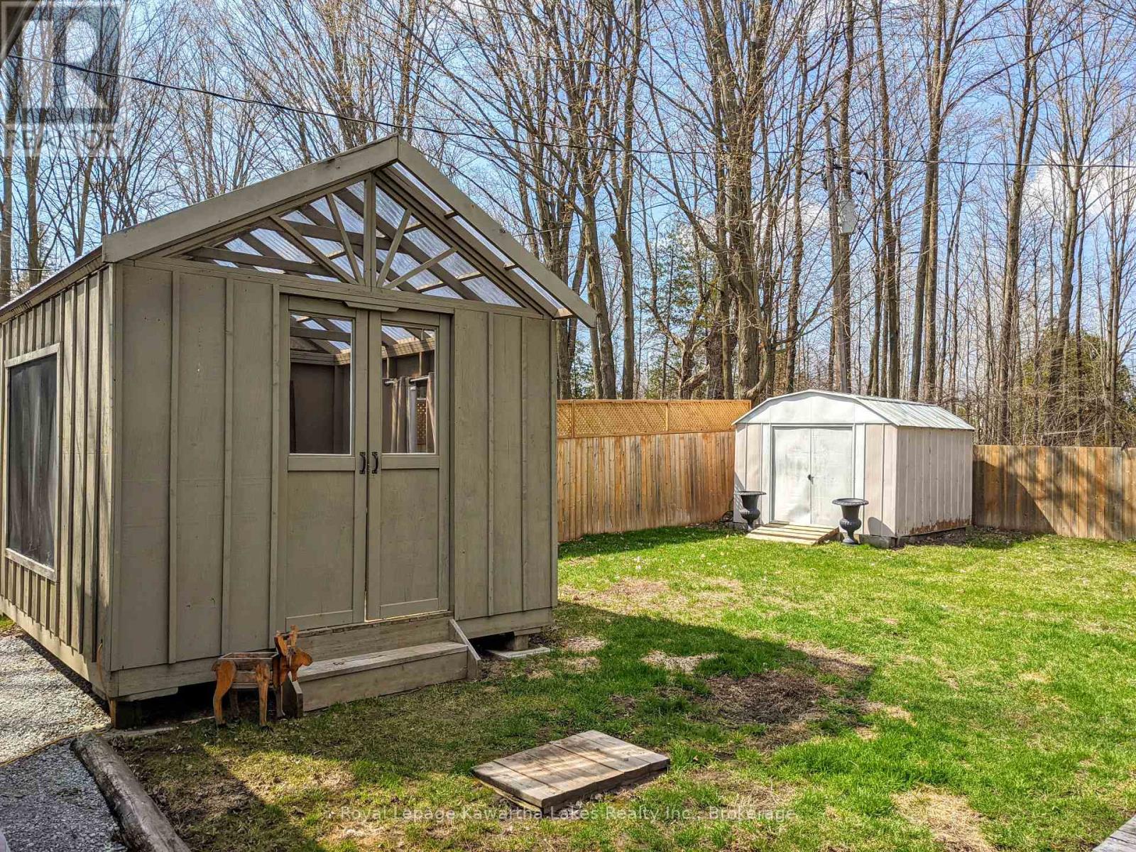 21 Pleasure Street, Kawartha Lakes, Ontario  K0M 1G0 - Photo 22 - X13246460