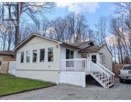 21 PLEASURE STREET, Kawartha Lakes, Ontario