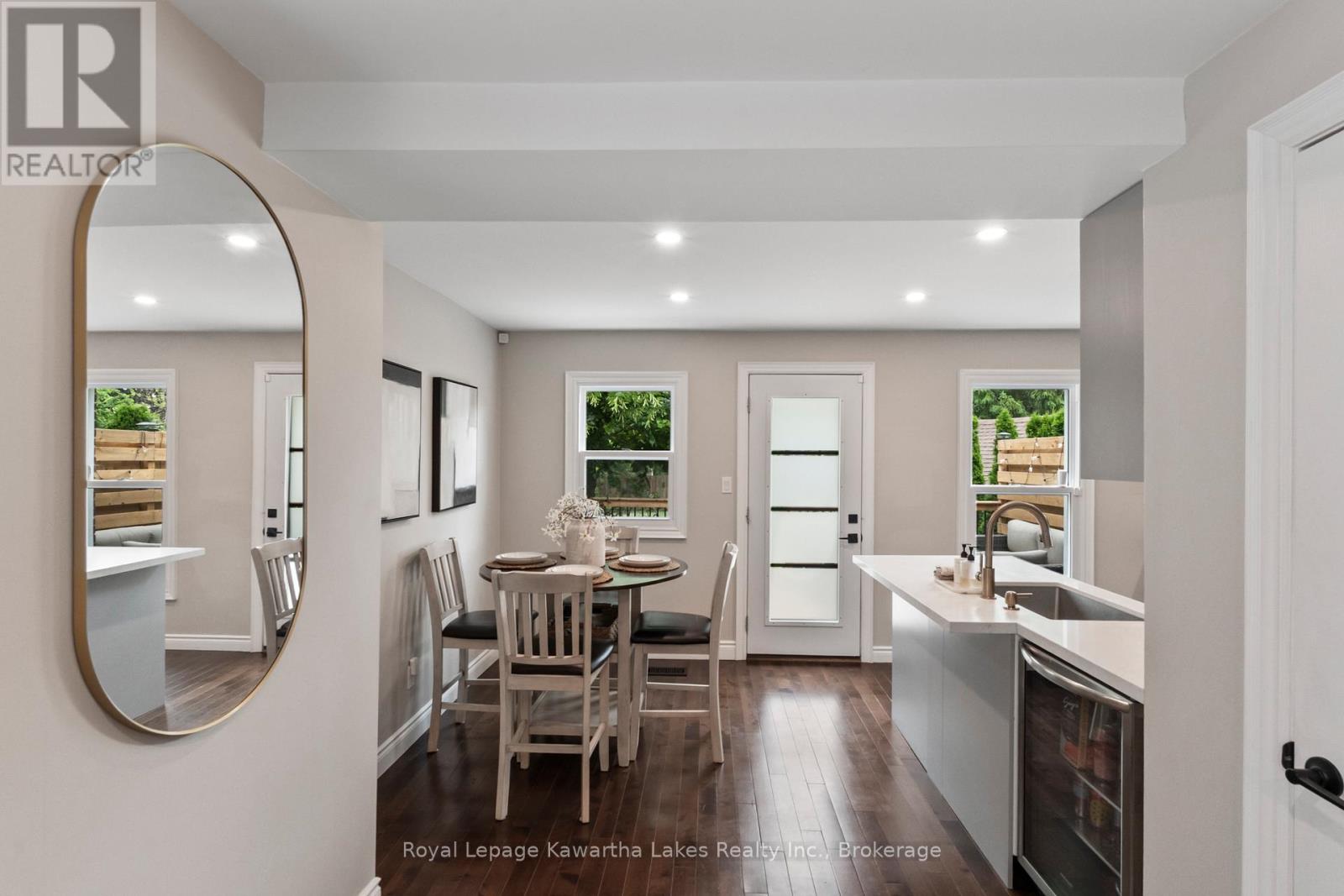 32 Simcoe Street, Kawartha Lakes, Ontario  K9V 2G4 - Photo 12 - X13465172
