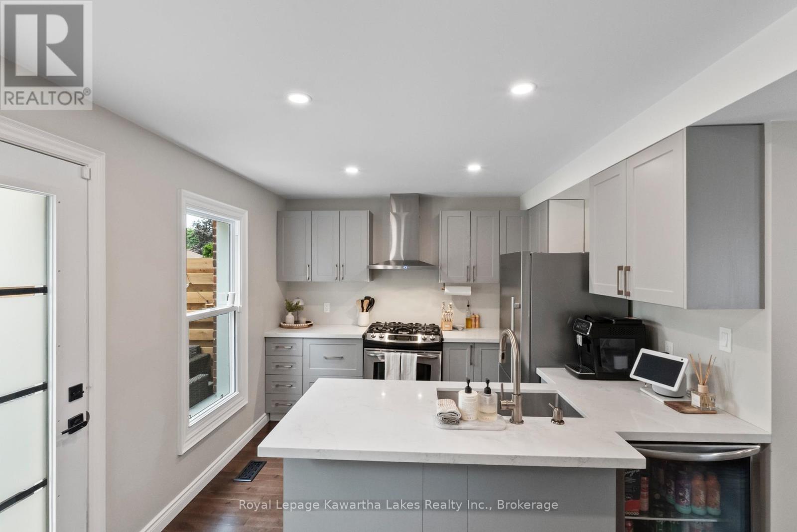 32 Simcoe Street, Kawartha Lakes, Ontario  K9V 2G4 - Photo 14 - X13465172
